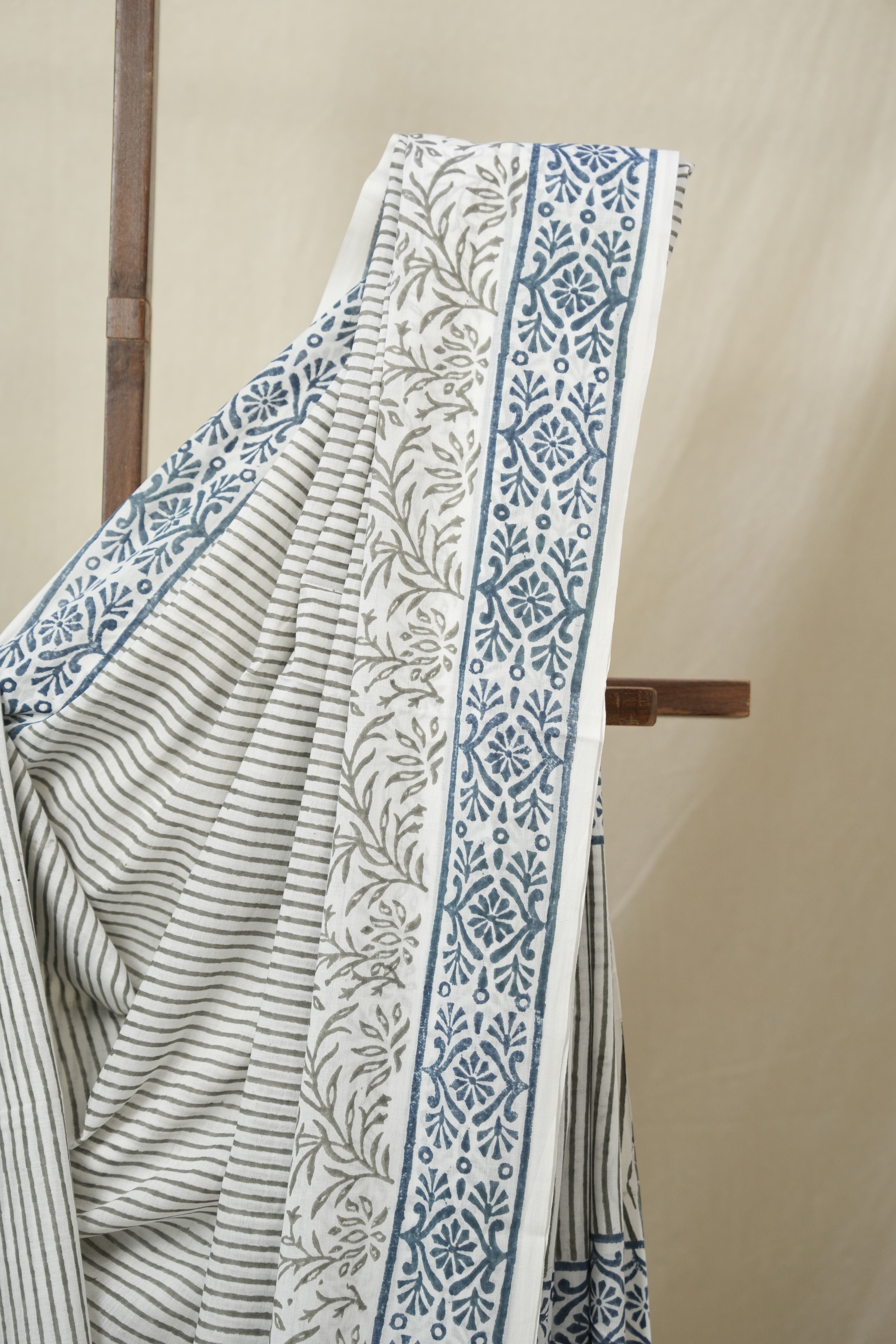 White-Grey HBP Cotton Saree - SRWGCS3264