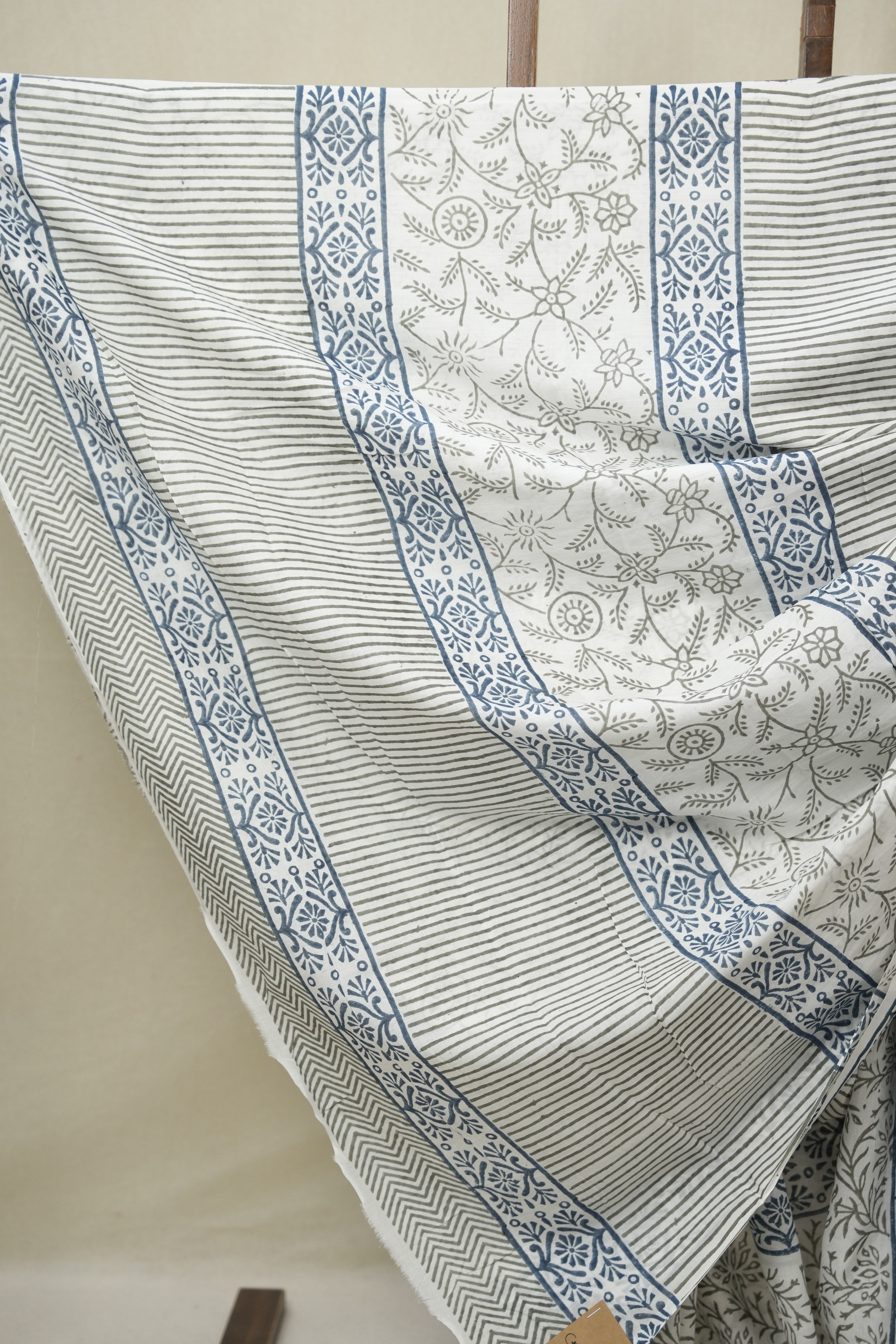 White-Grey HBP Cotton Saree - SRWGCS3264