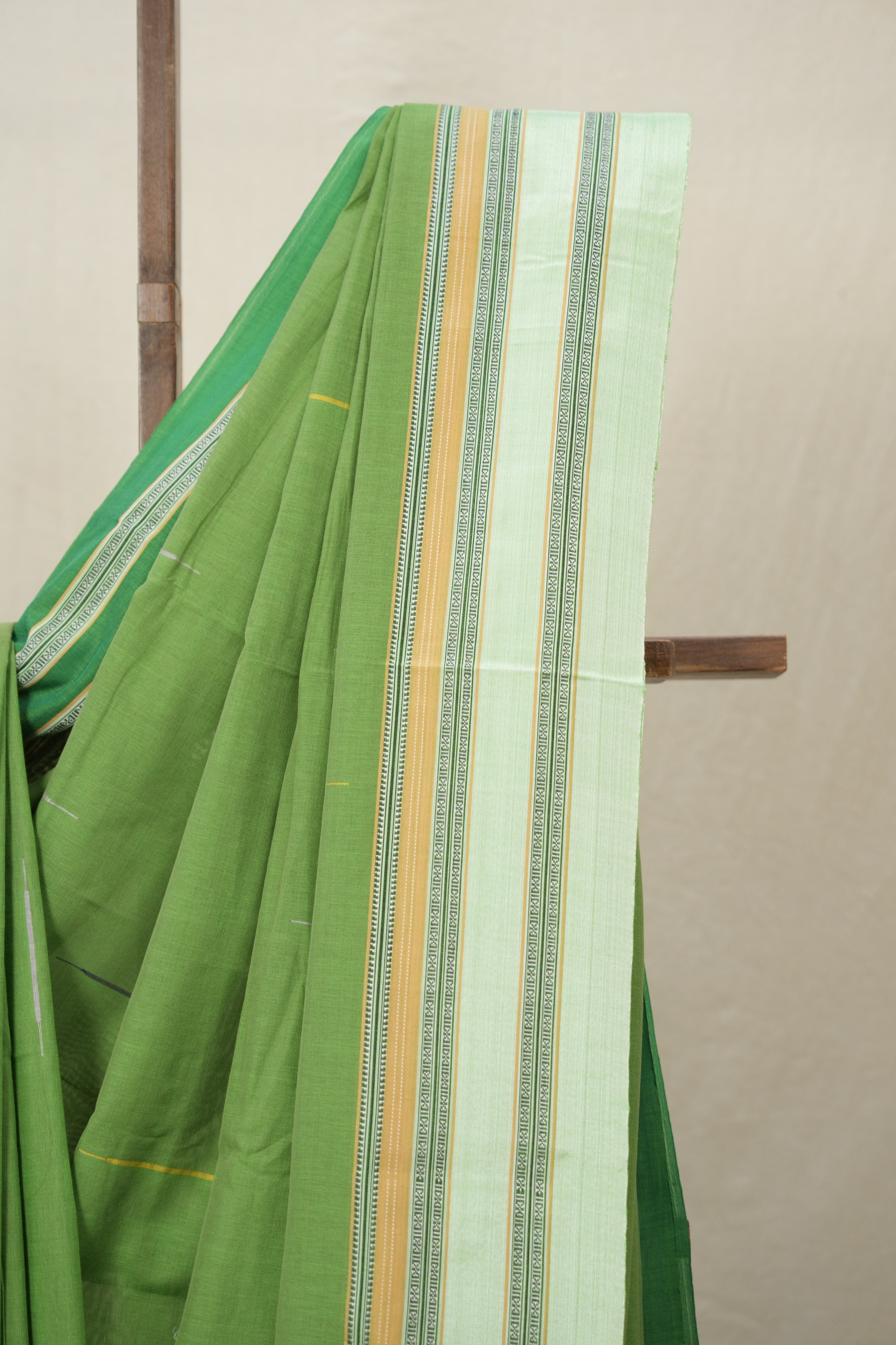 Green Plain Cotton Ilkal Saree With Gayatri Border - SRGCIS806