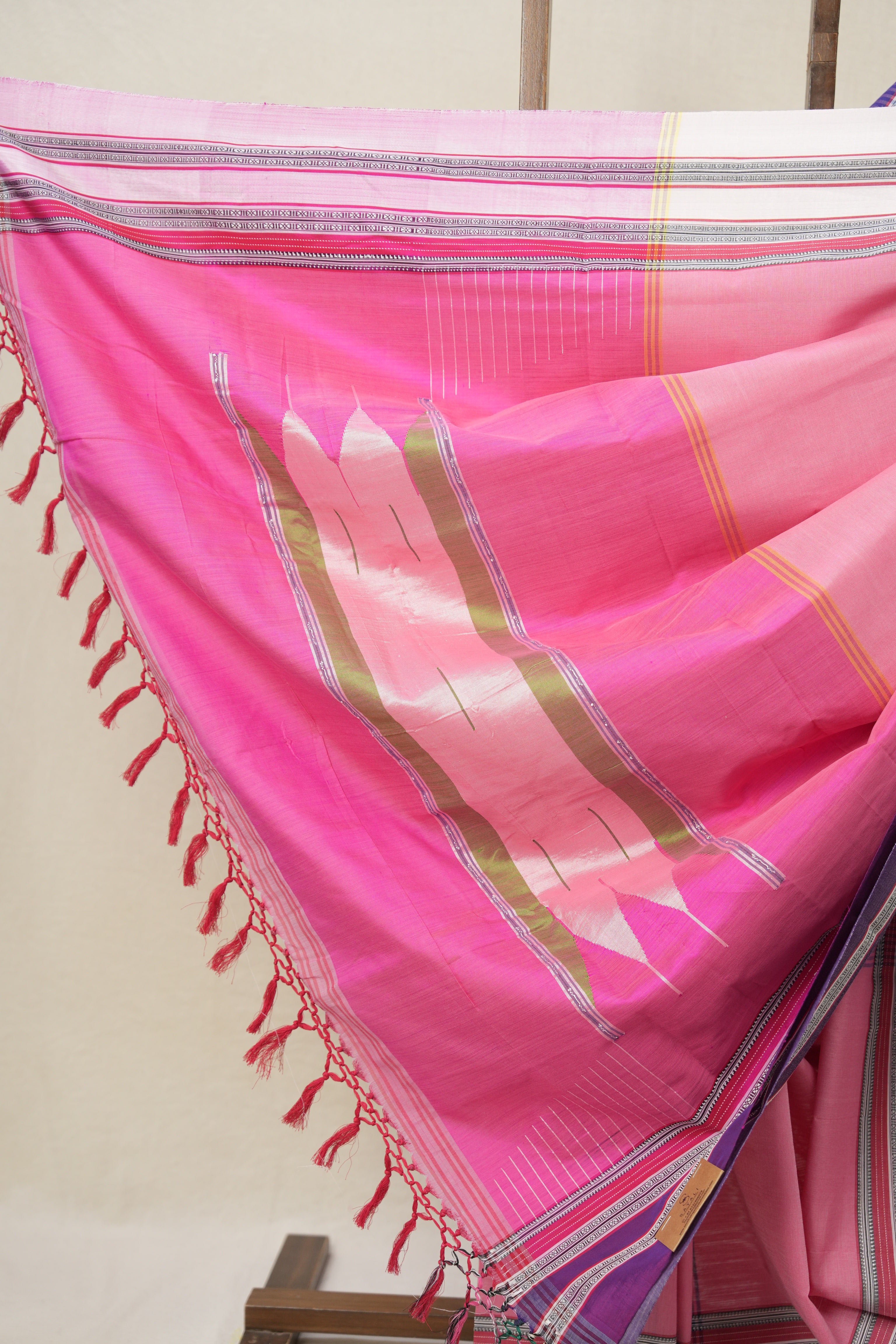 Pink Plain Cotton Ilkal Saree With Gayatri Border - SRPCIS804