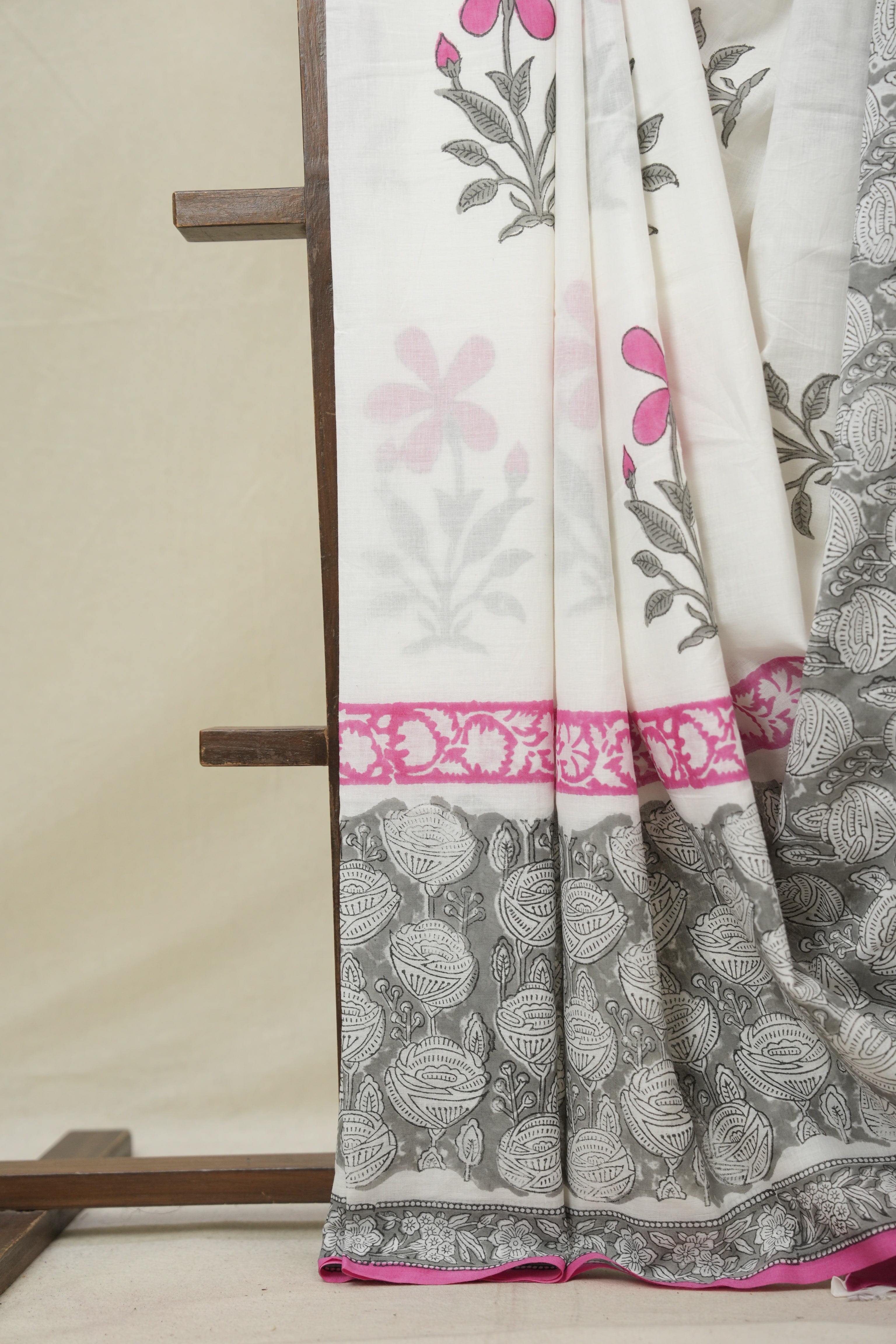 White HBP Cotton Saree - SRWCS3260
