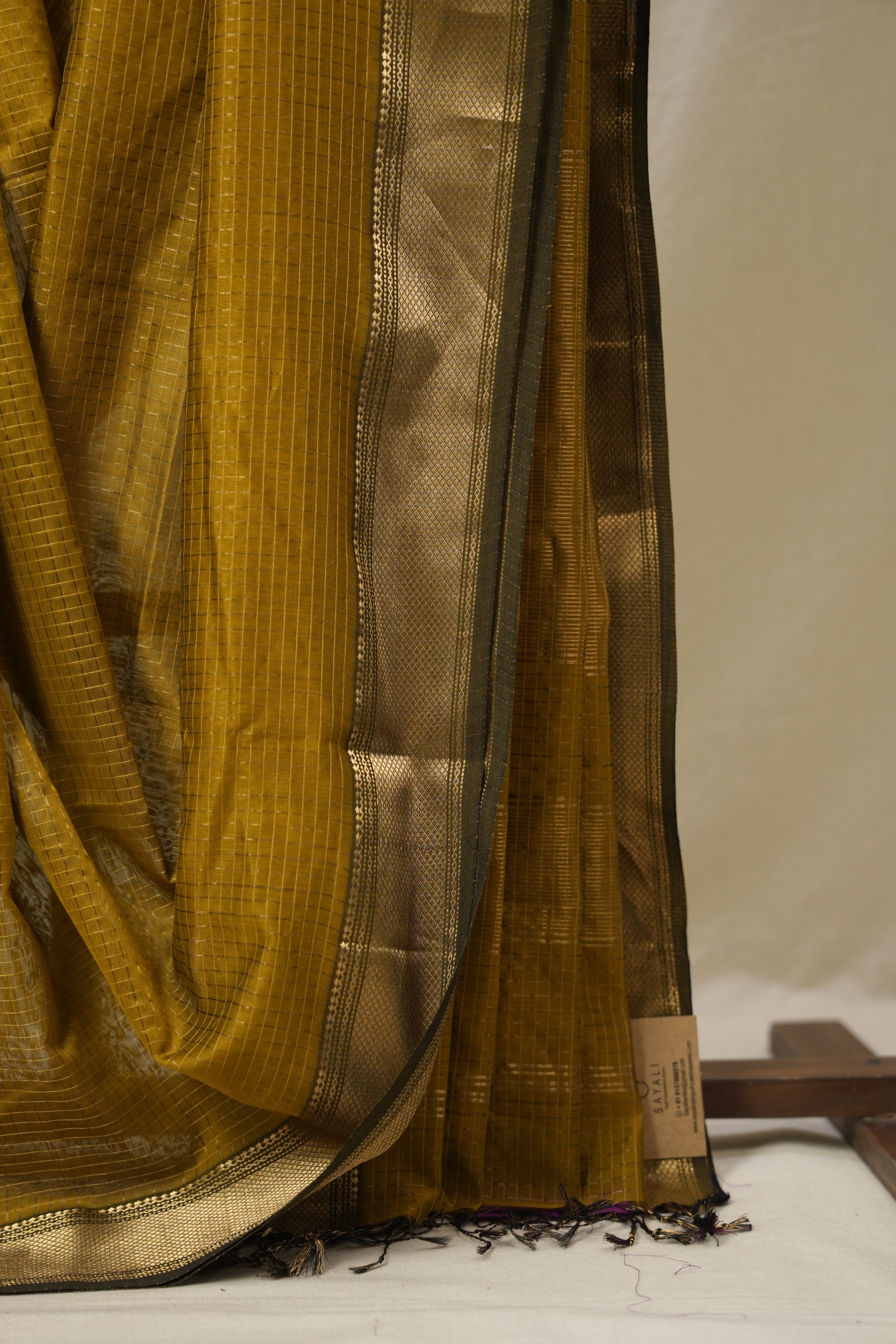 Mustard Maheshwari Saree - SRMMS1100