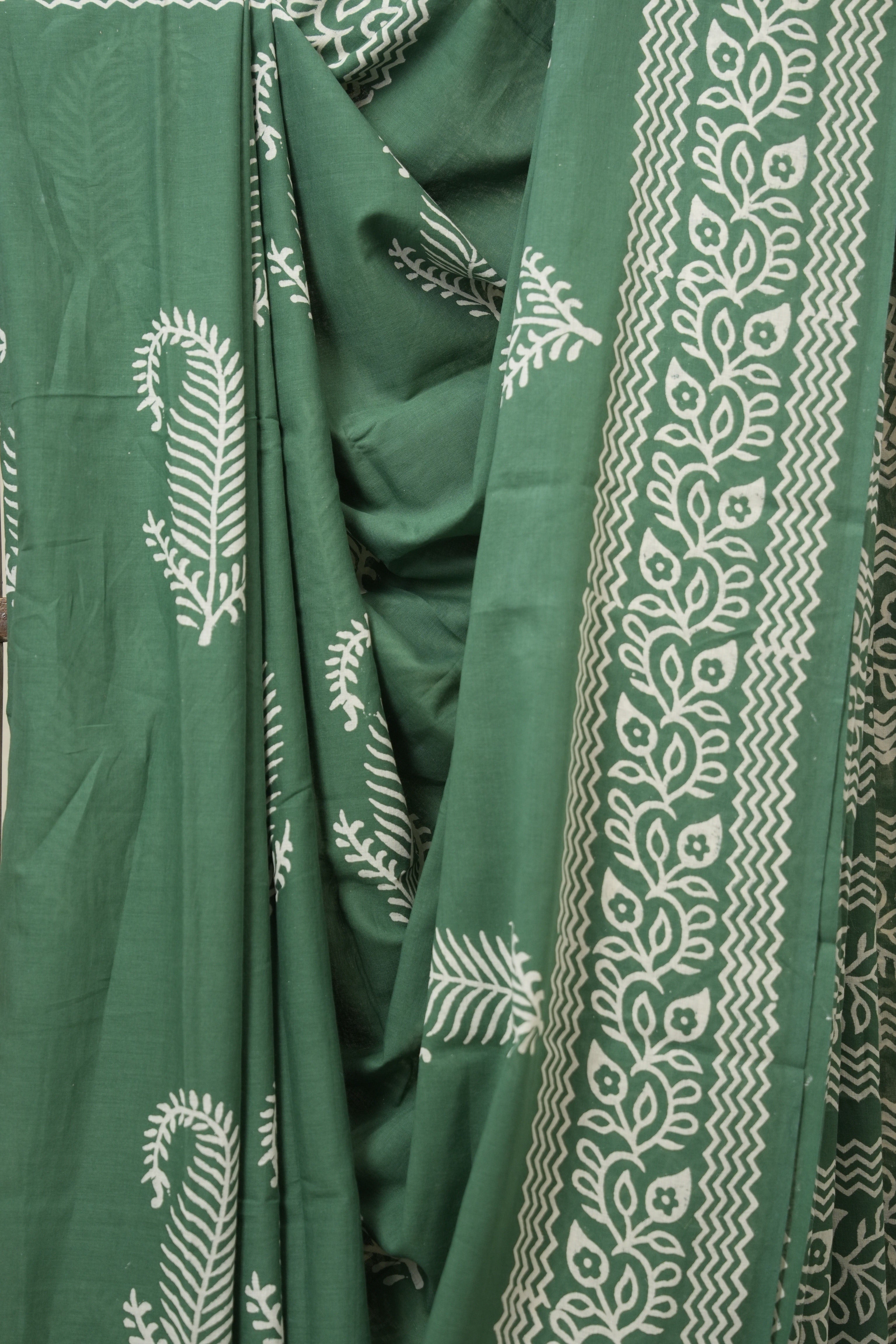 Green HBP Cotton Saree - SRGCS3259