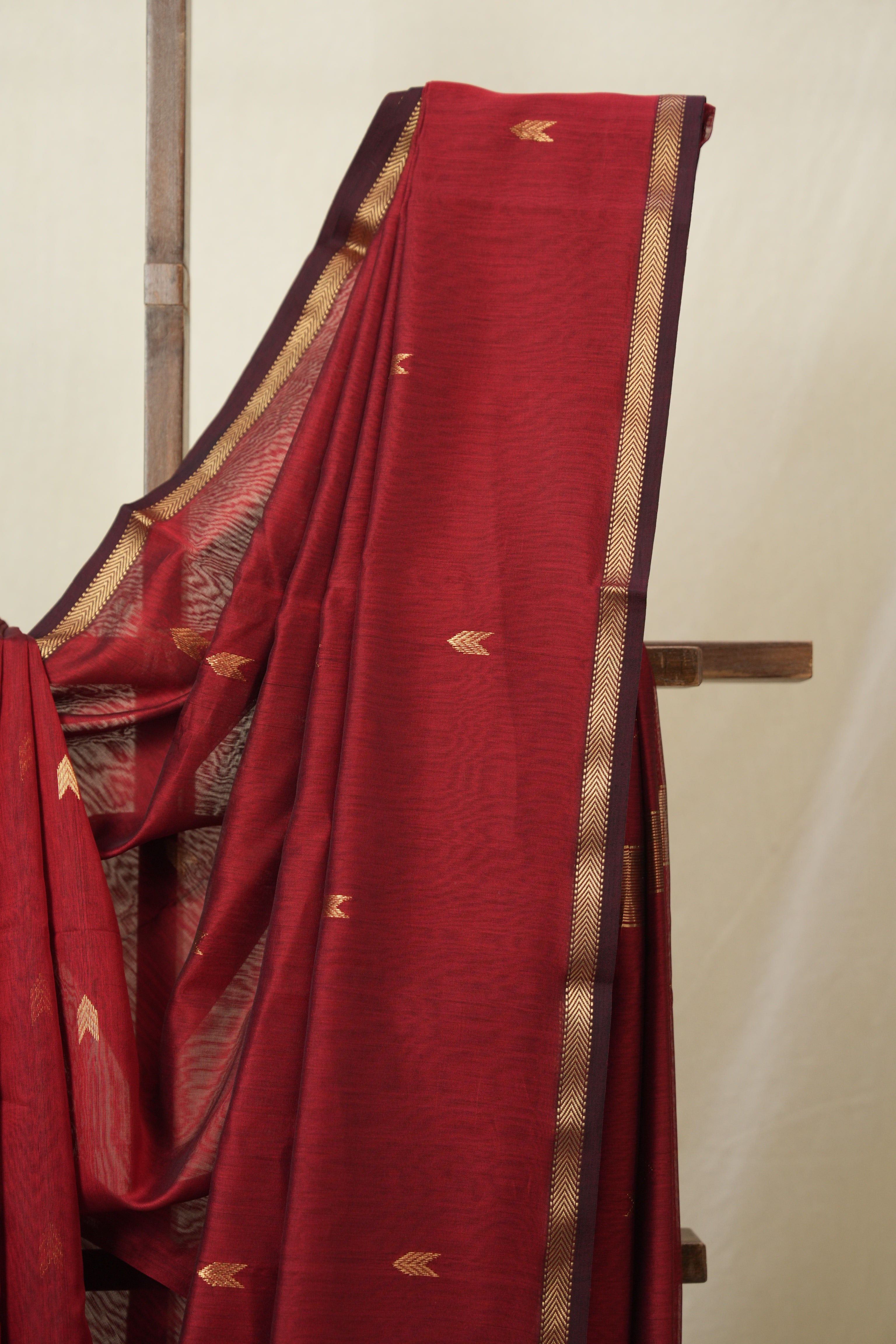 Maroon Maheshwari Saree - SRMMS1095