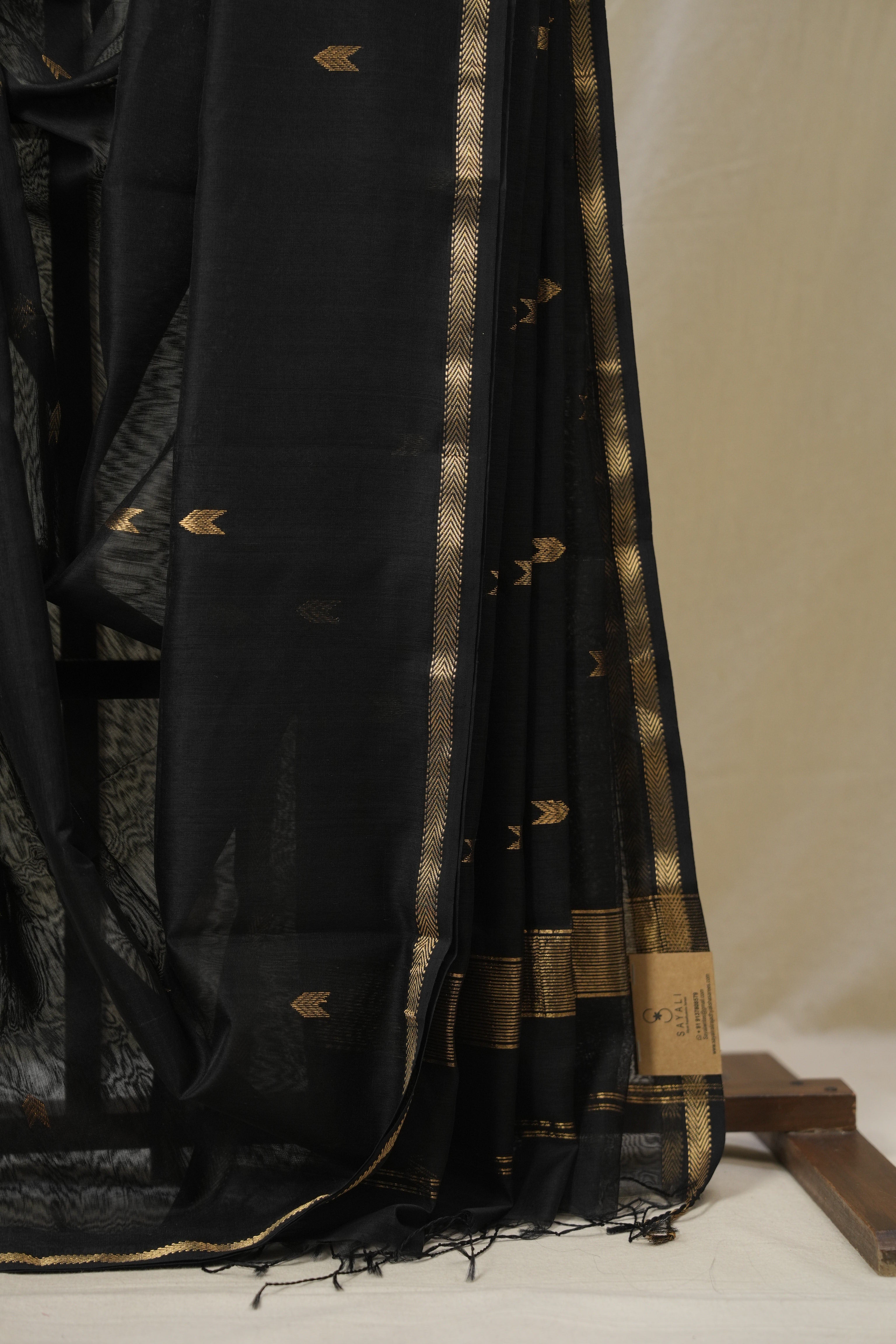 Black Maheshwari Saree - SRBMS1097