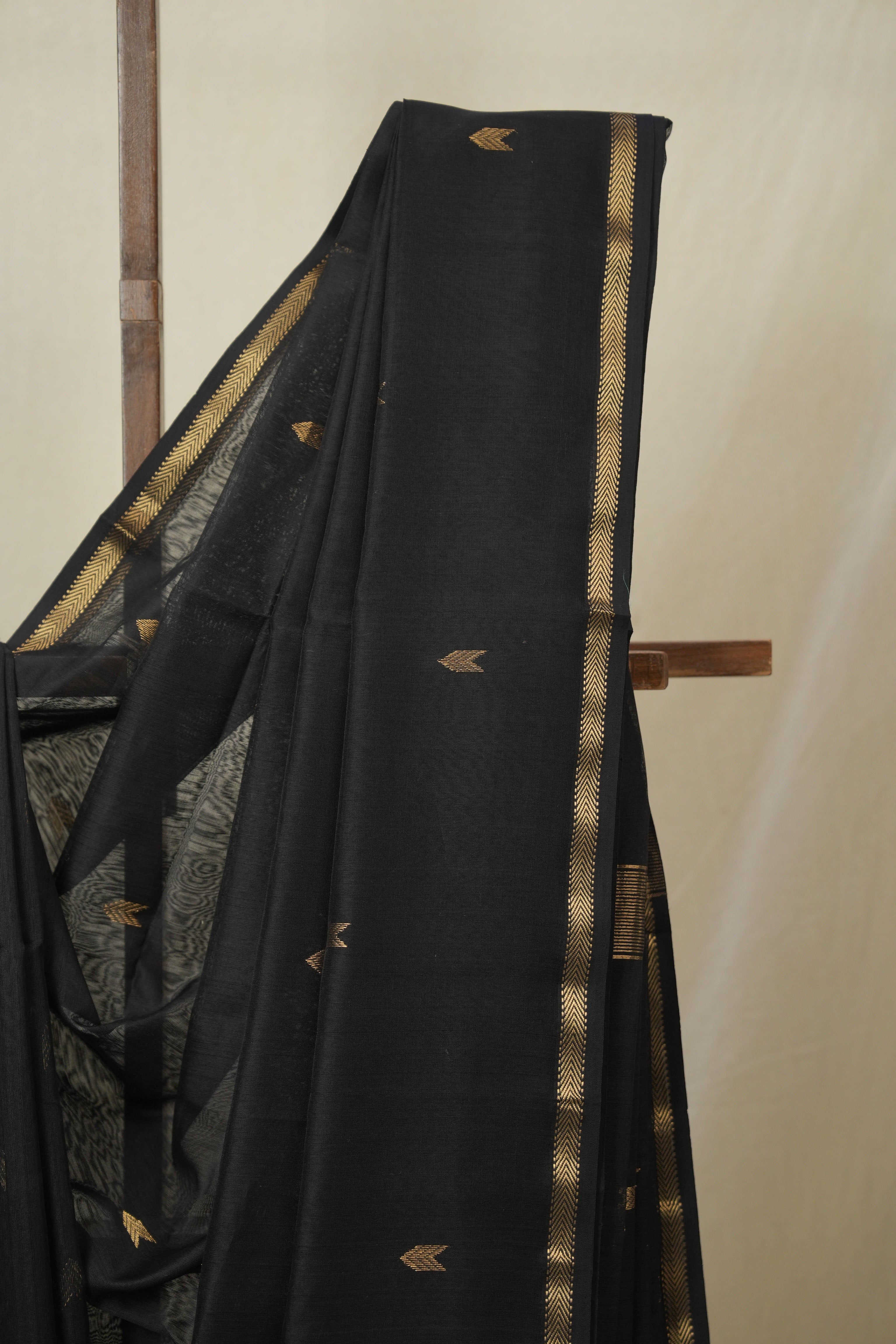Black Maheshwari Saree - SRBMS1097