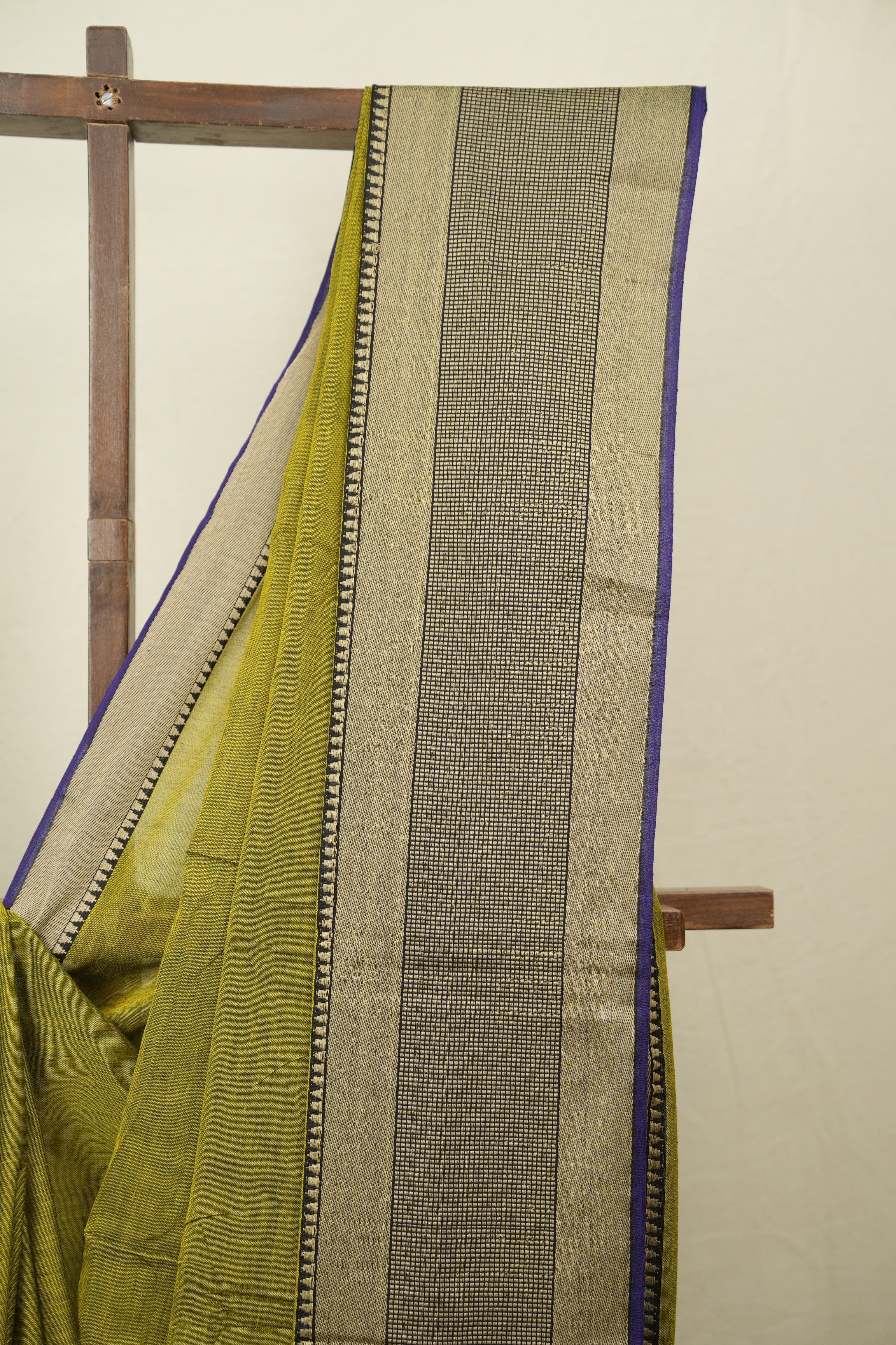 Olive Green Narayan Peth Cotton Saree - SROGNPCS98