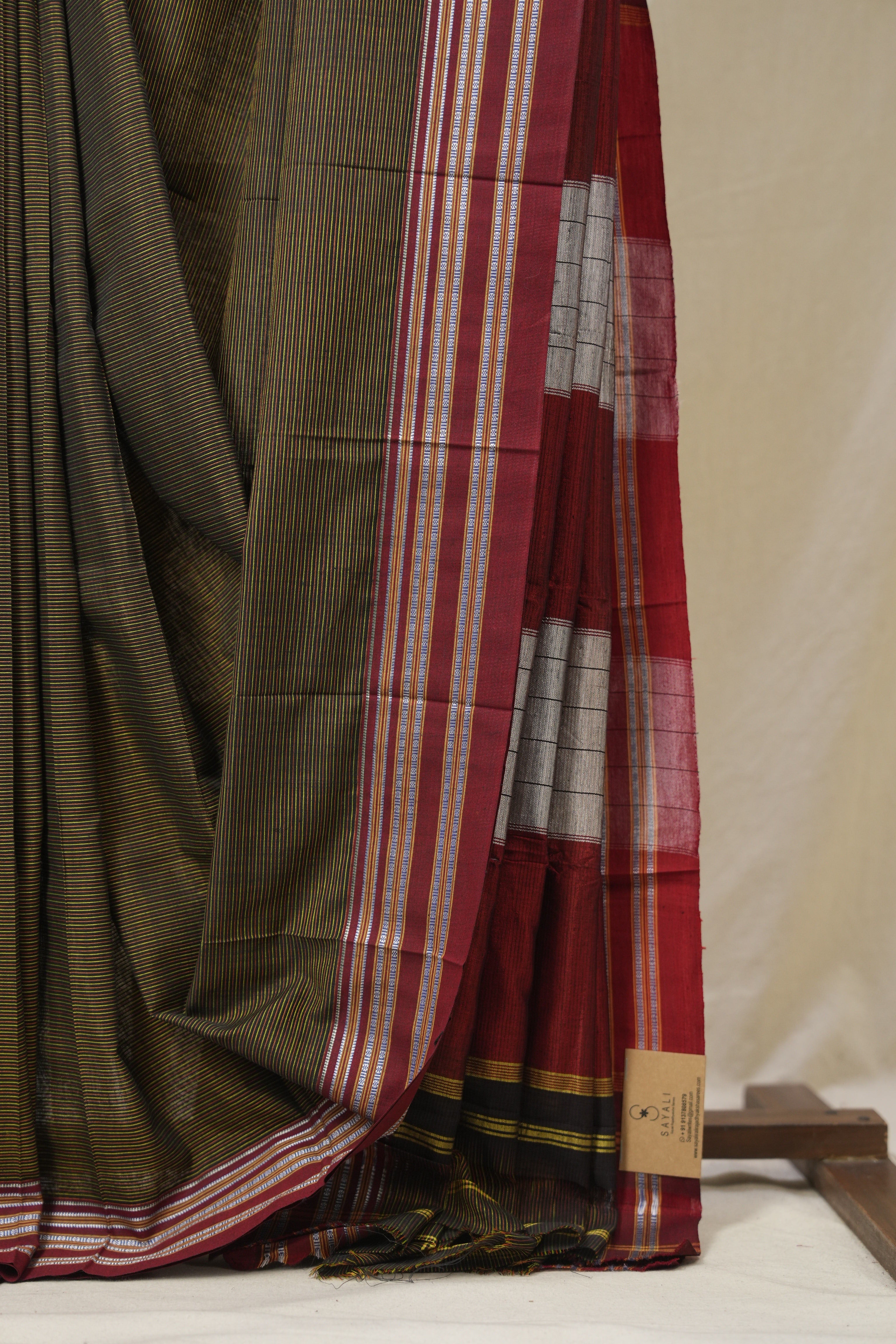 Multicolor Black Cotton Ilkal Saree - SRMBCIS874