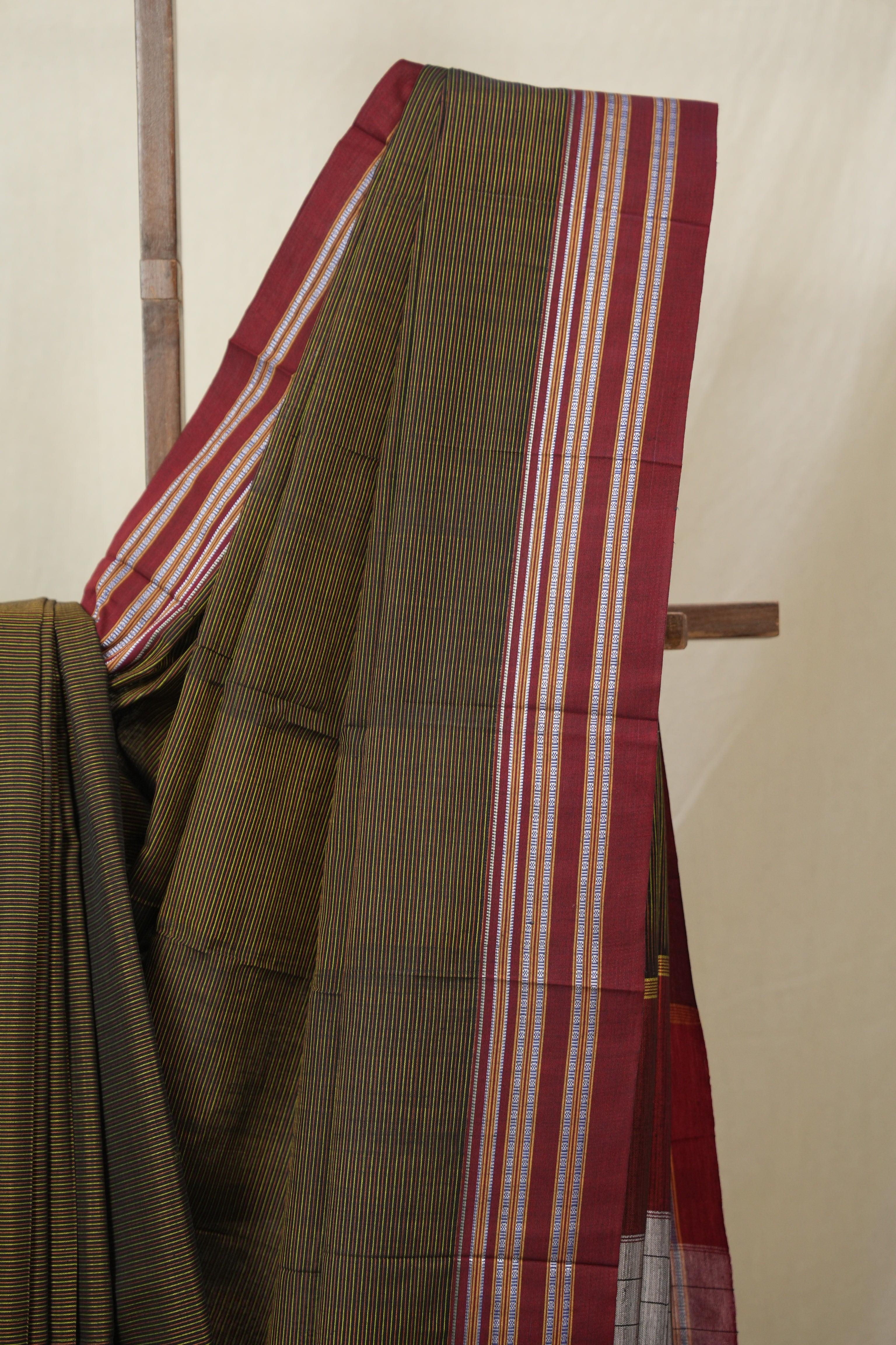 Multicolor Black Cotton Ilkal Saree - SRMBCIS874
