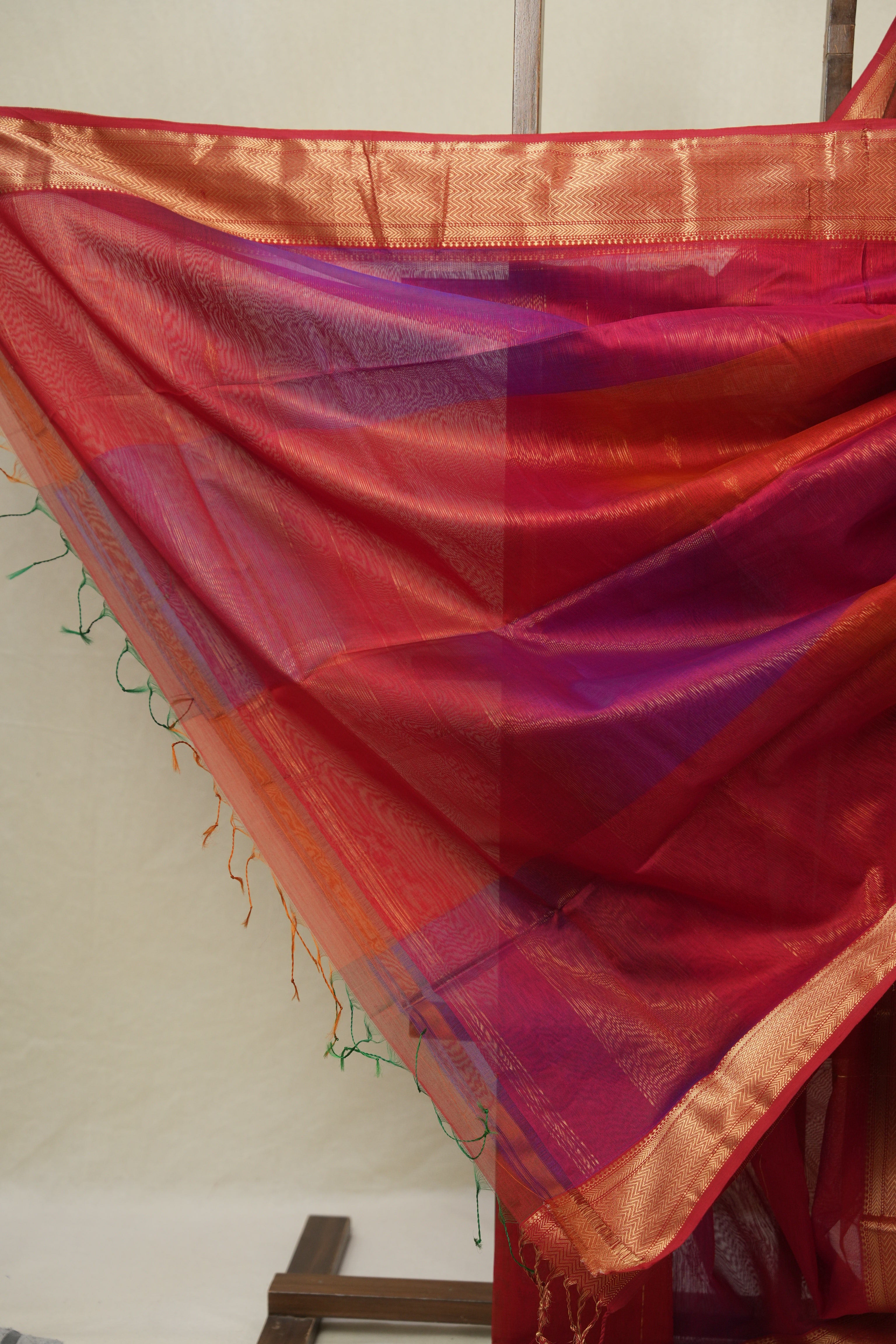 Multicolour Maheshwari Saree - SRMMS1112