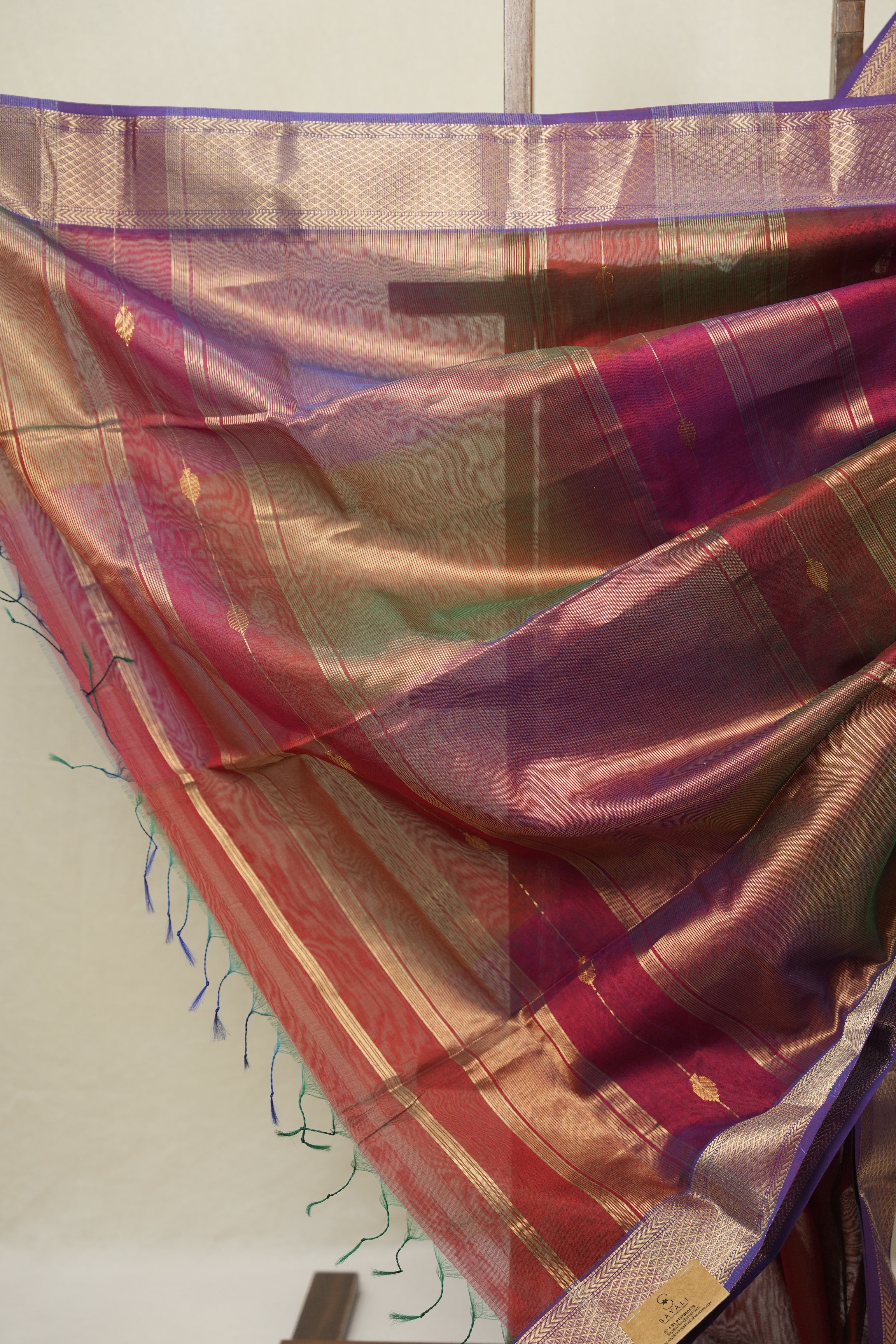 Multicolour Maheshwari Saree - SRMMS1111