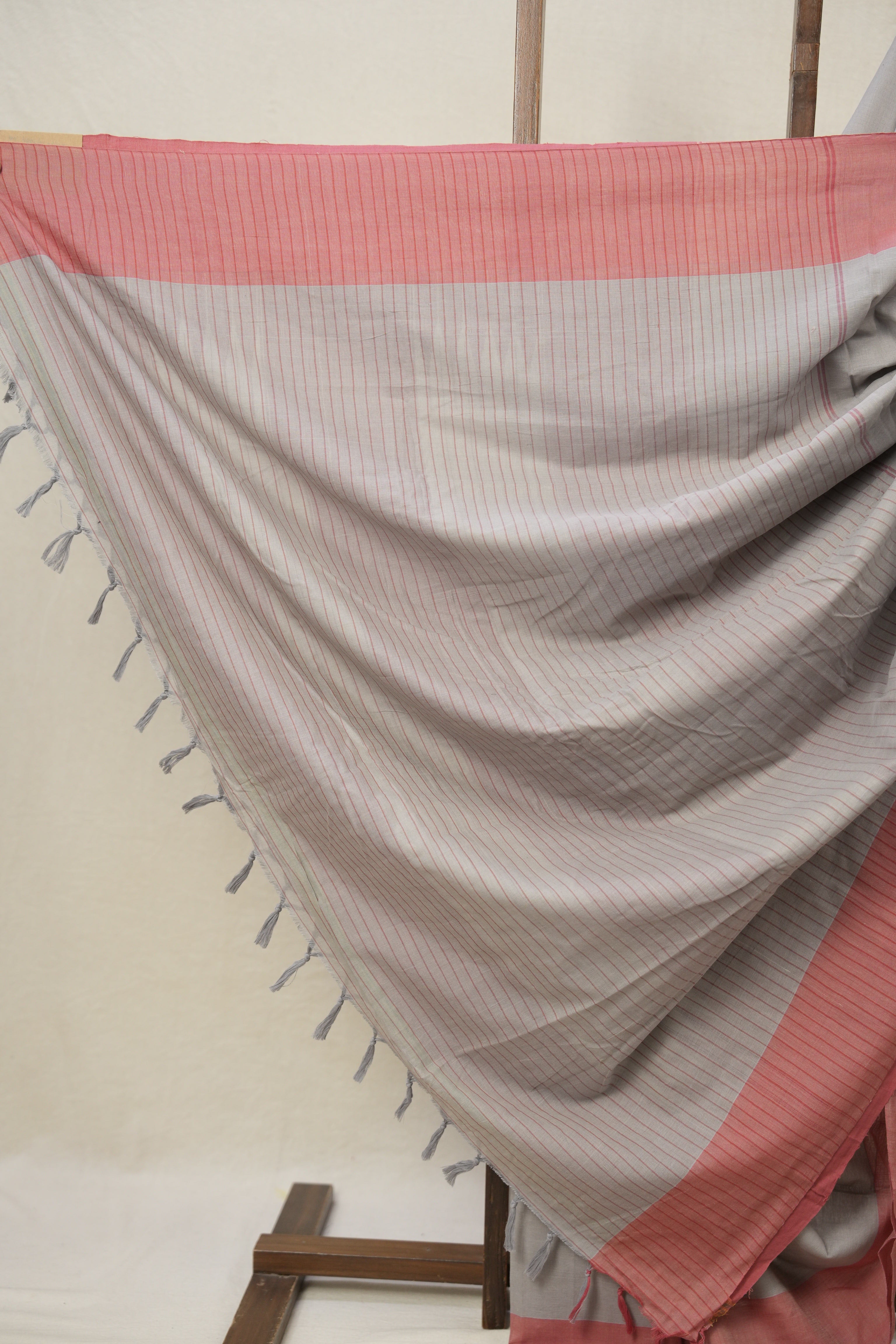 Light Grey Plain Cotton Ilkal Saree - SRLGPCIS793