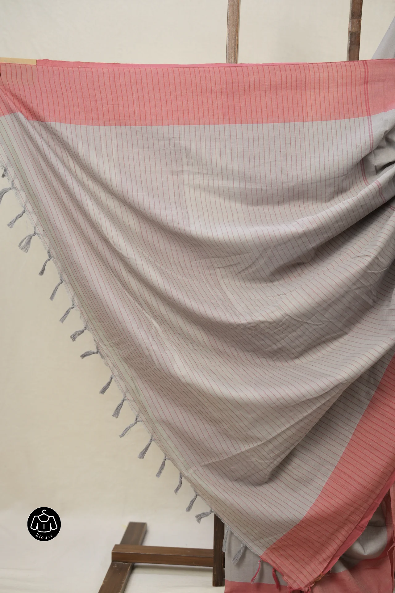Light Grey Plain Cotton Ilkal Saree - SRLGPCIS793