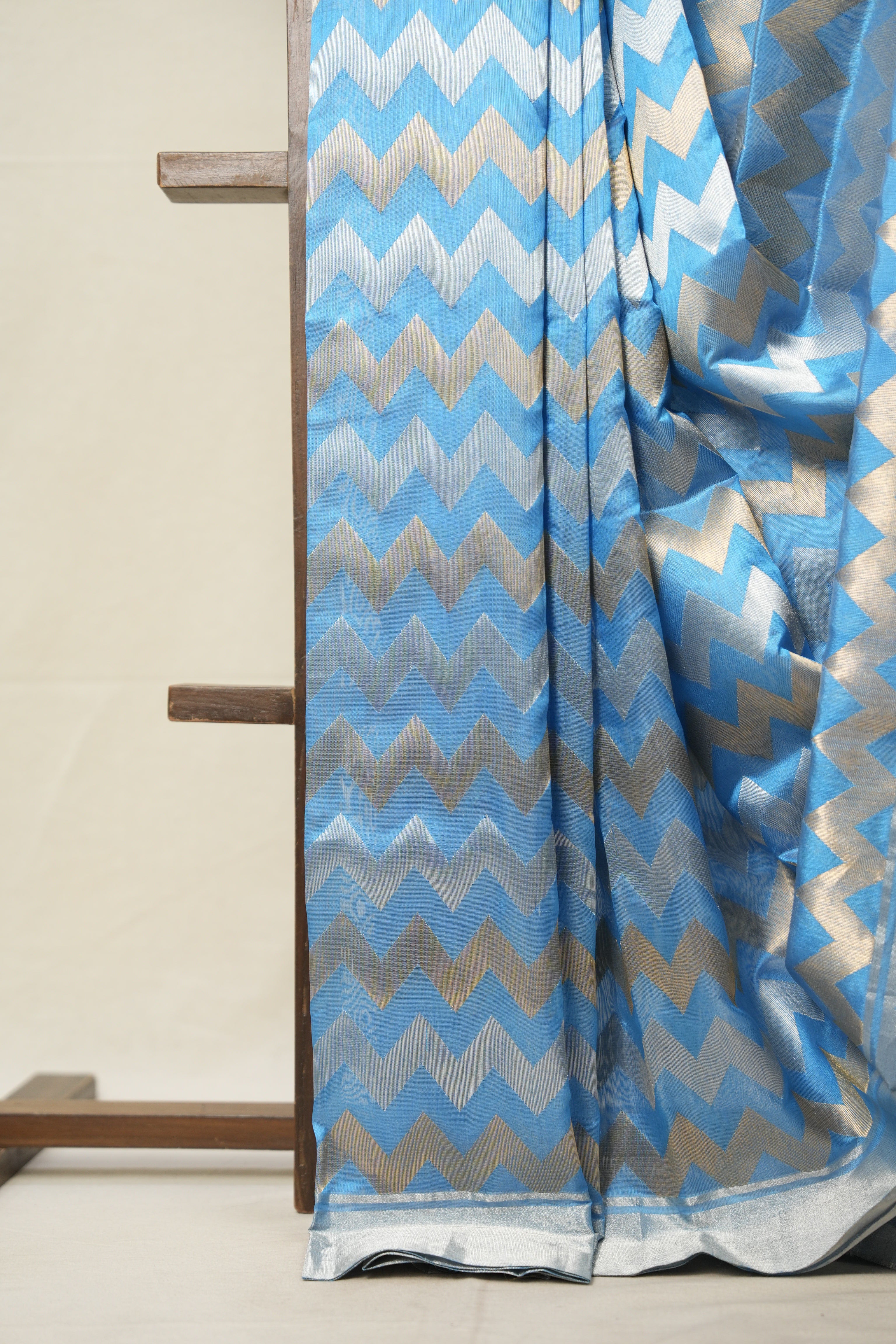 Blue Zigzag Deisgn Pattu Chanderi Silk Saree - SRBZDPCSS448