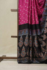 Pink HBP Modal Silk Bandhani Saree - SRPMSBS584