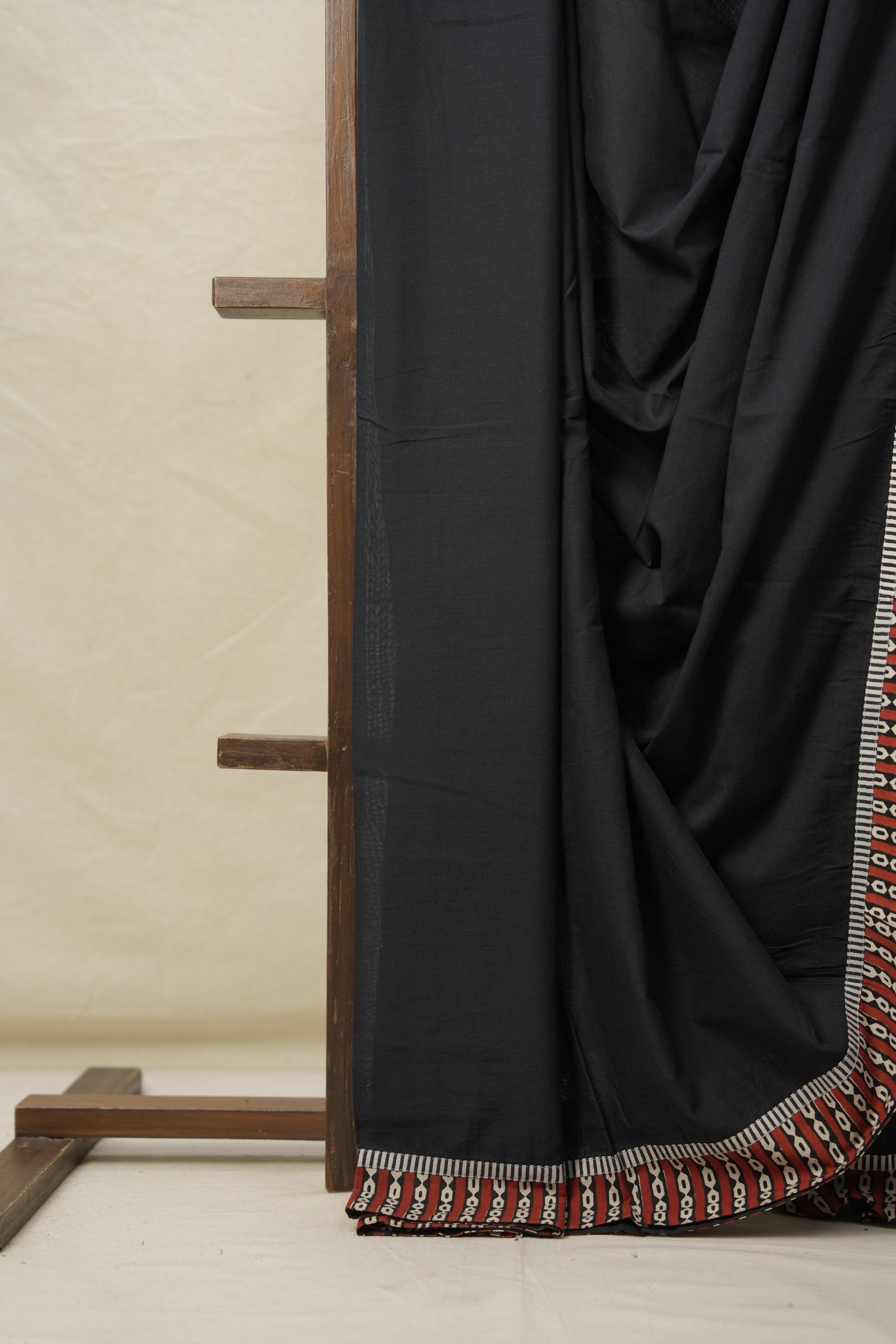 Black Cotton Patchwork Saree - SRBCPS283