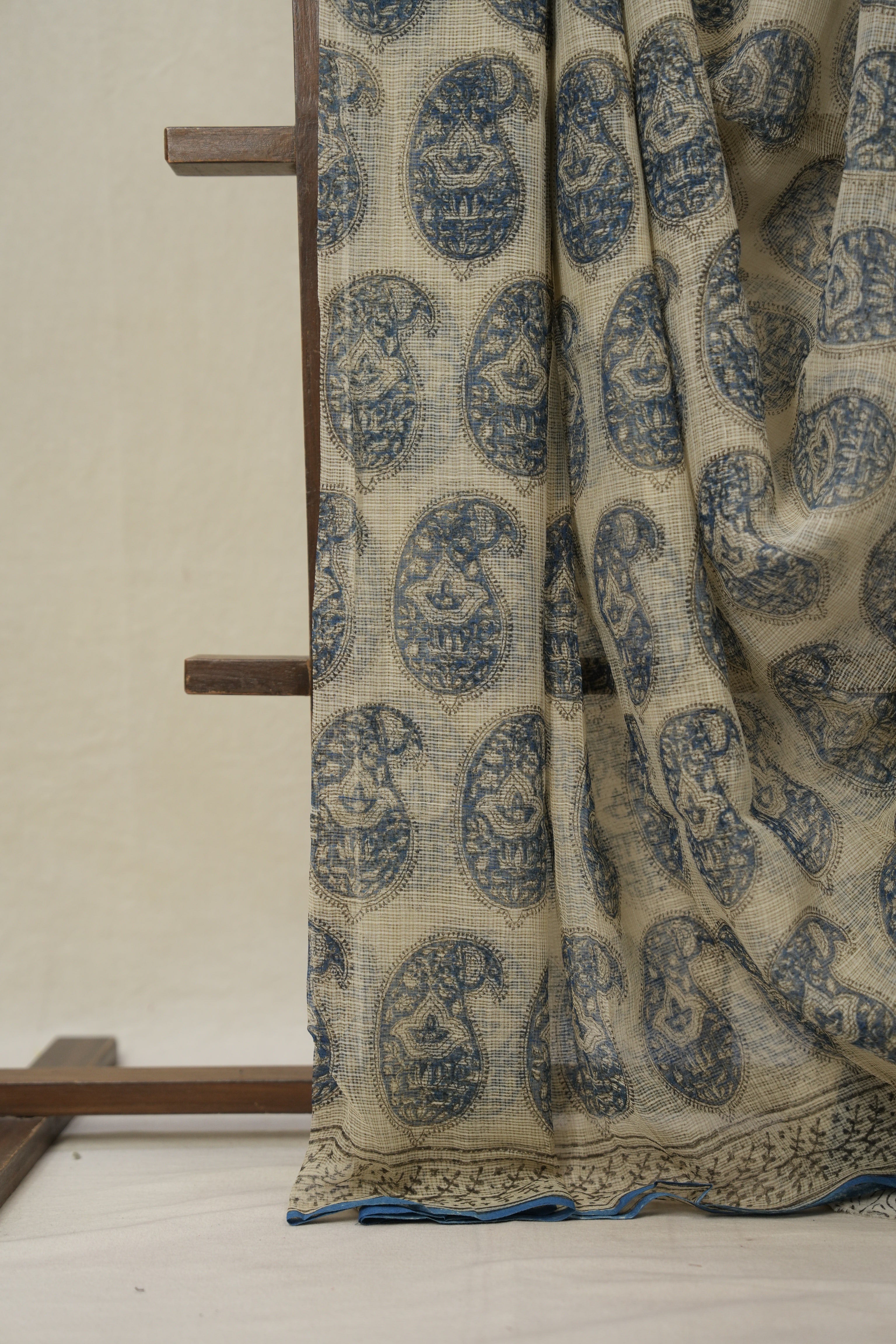 Off White- Blue HBP Kota Doria Saree - SROWBKDS187