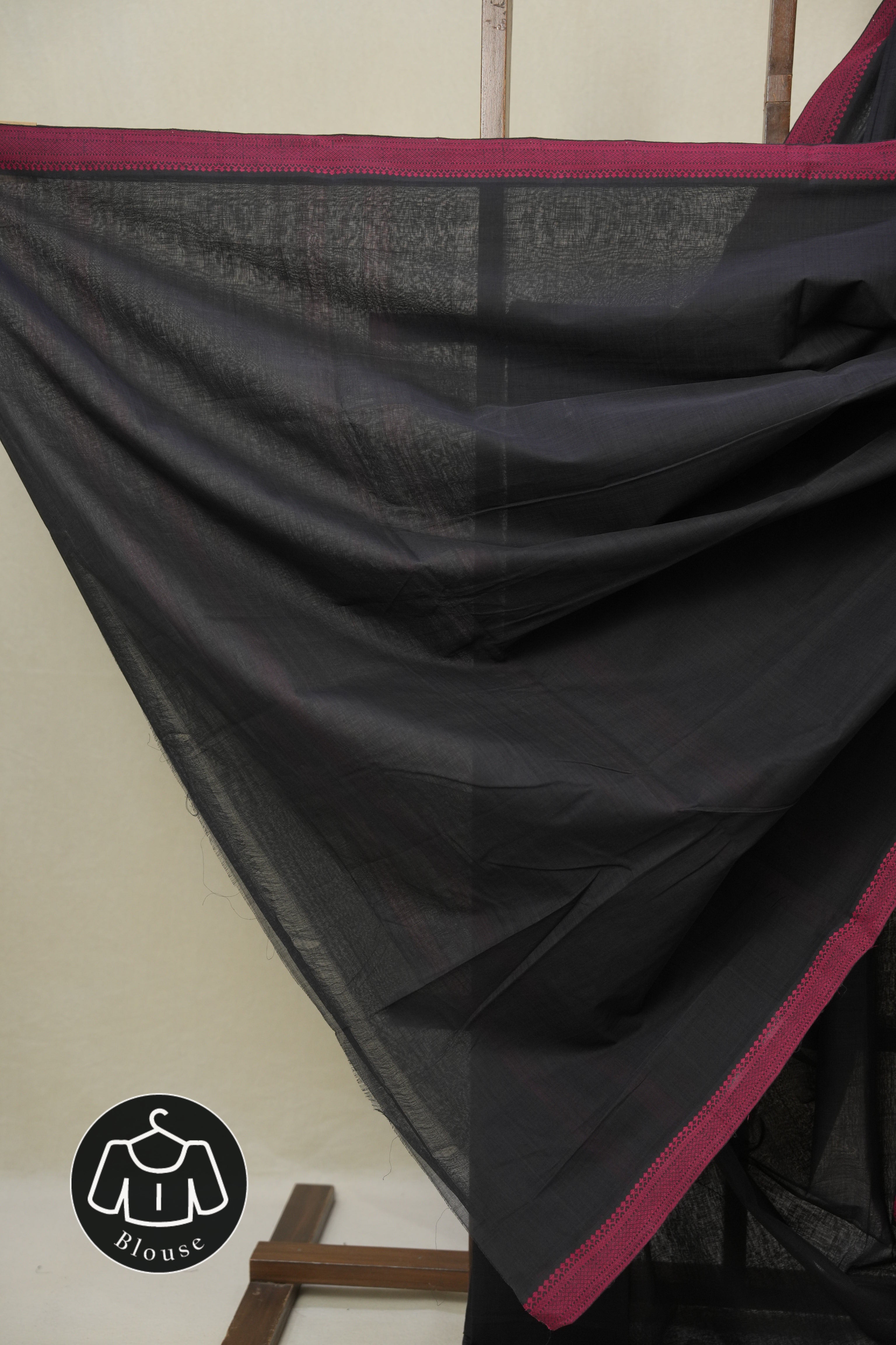 Black Plain Cotton Mangalgiri Saree - SRBPCMS75