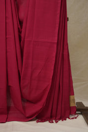 Red Plain Cotton Mangalgiri Saree - SRRPCMS95