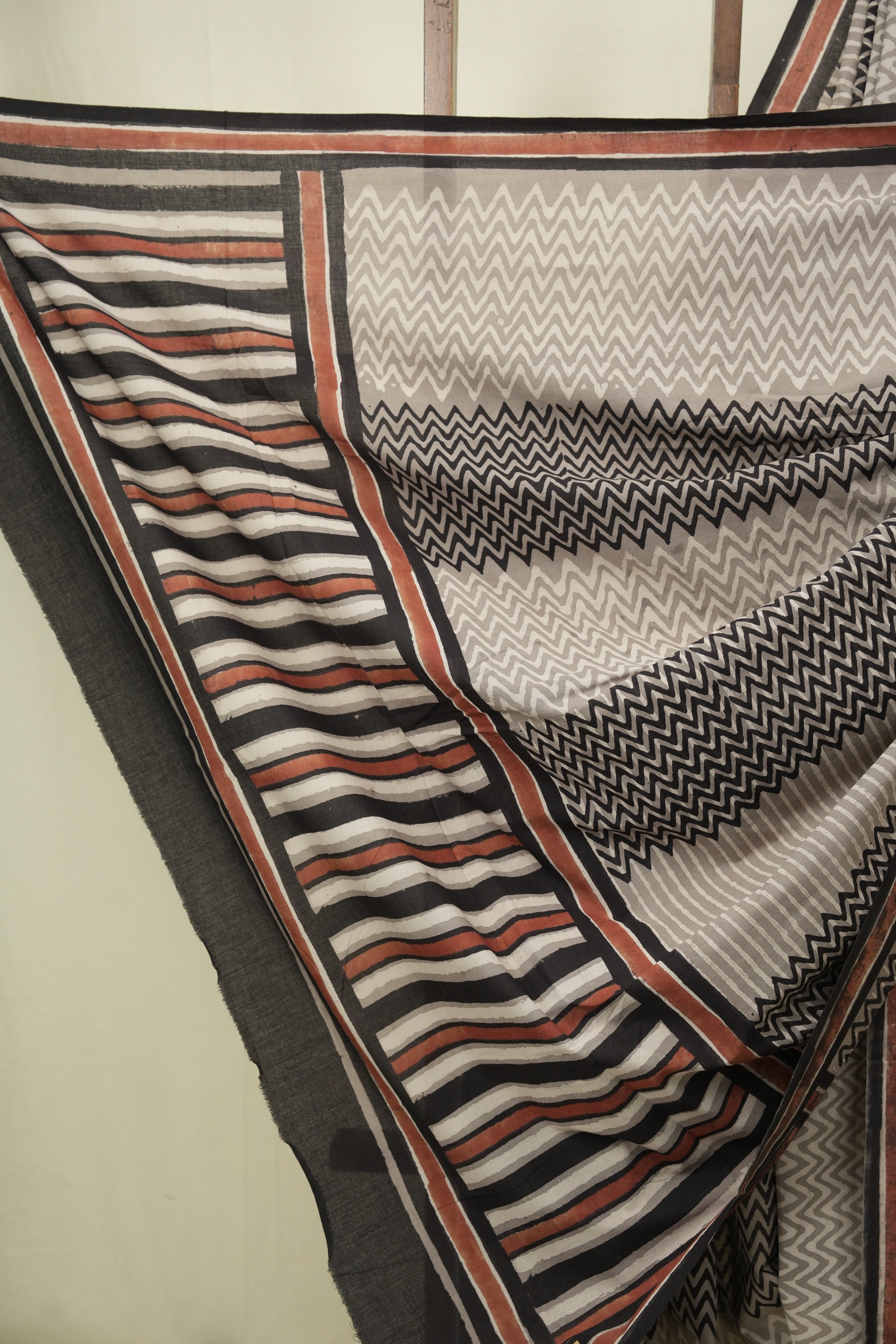 Grey HBP Cotton Saree - SRGCS3514