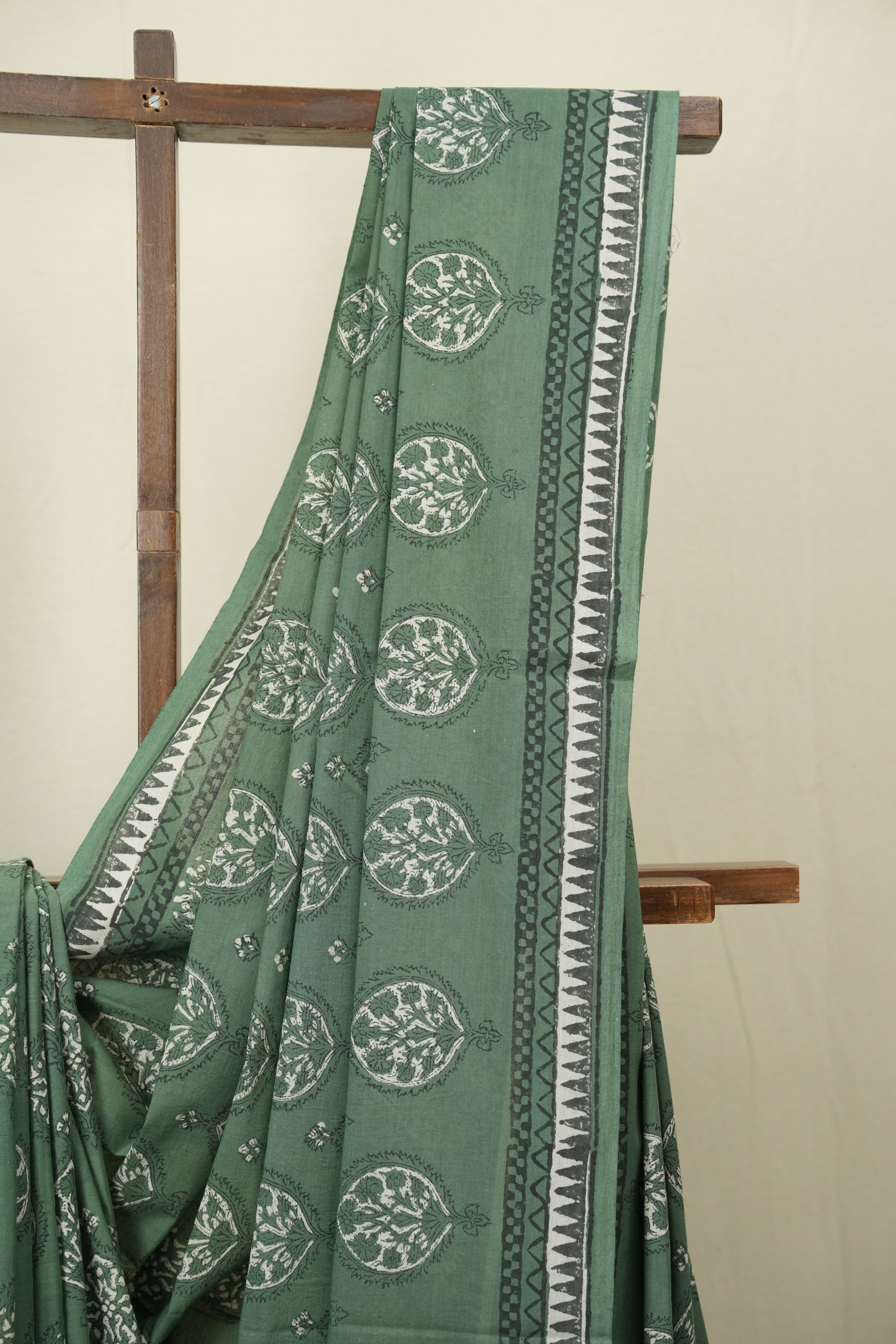 Green HBP Cotton Saree - SRGCS3517