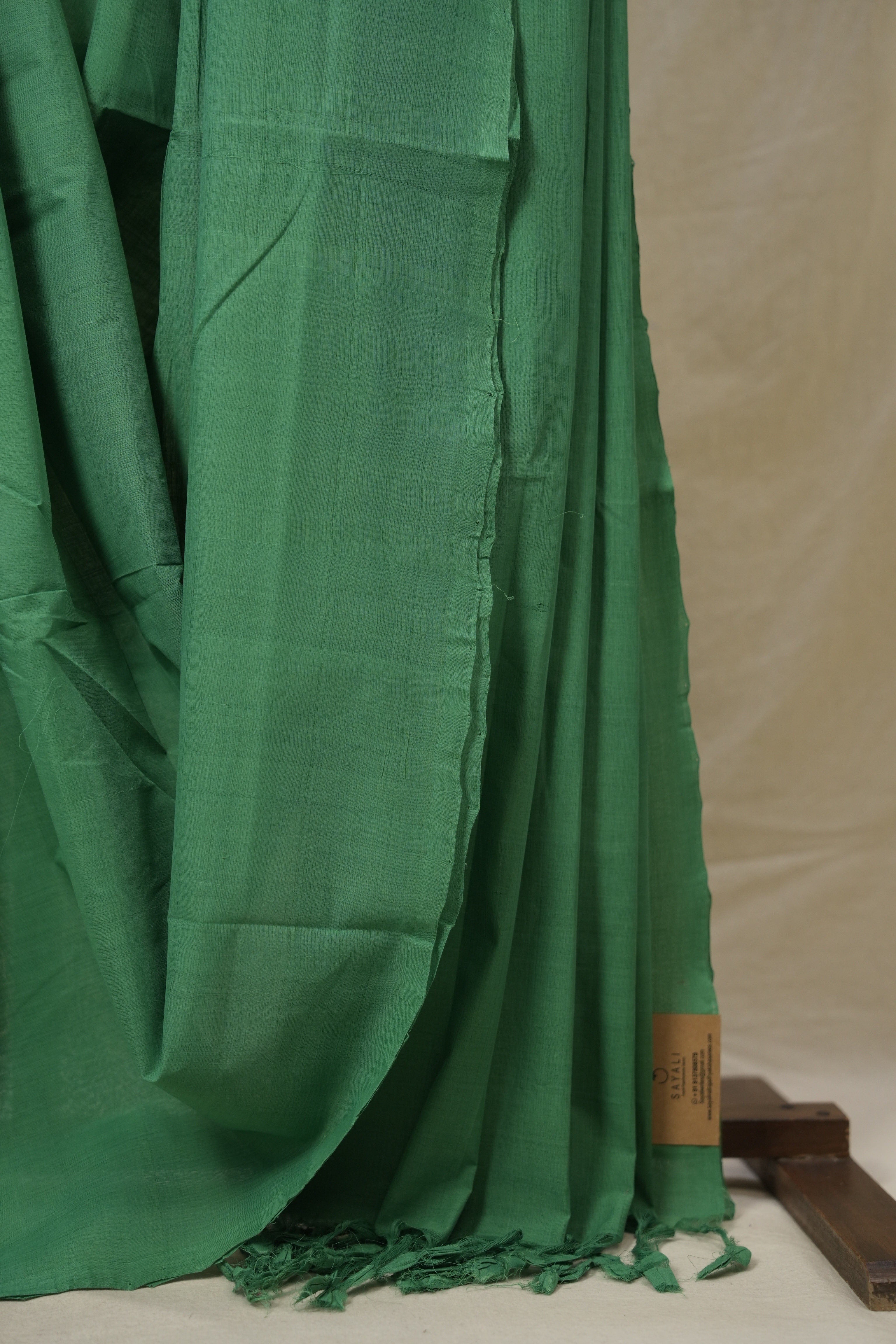 Dark Green Plain Cotton Mangalgiri Saree - SRDGPCMS91