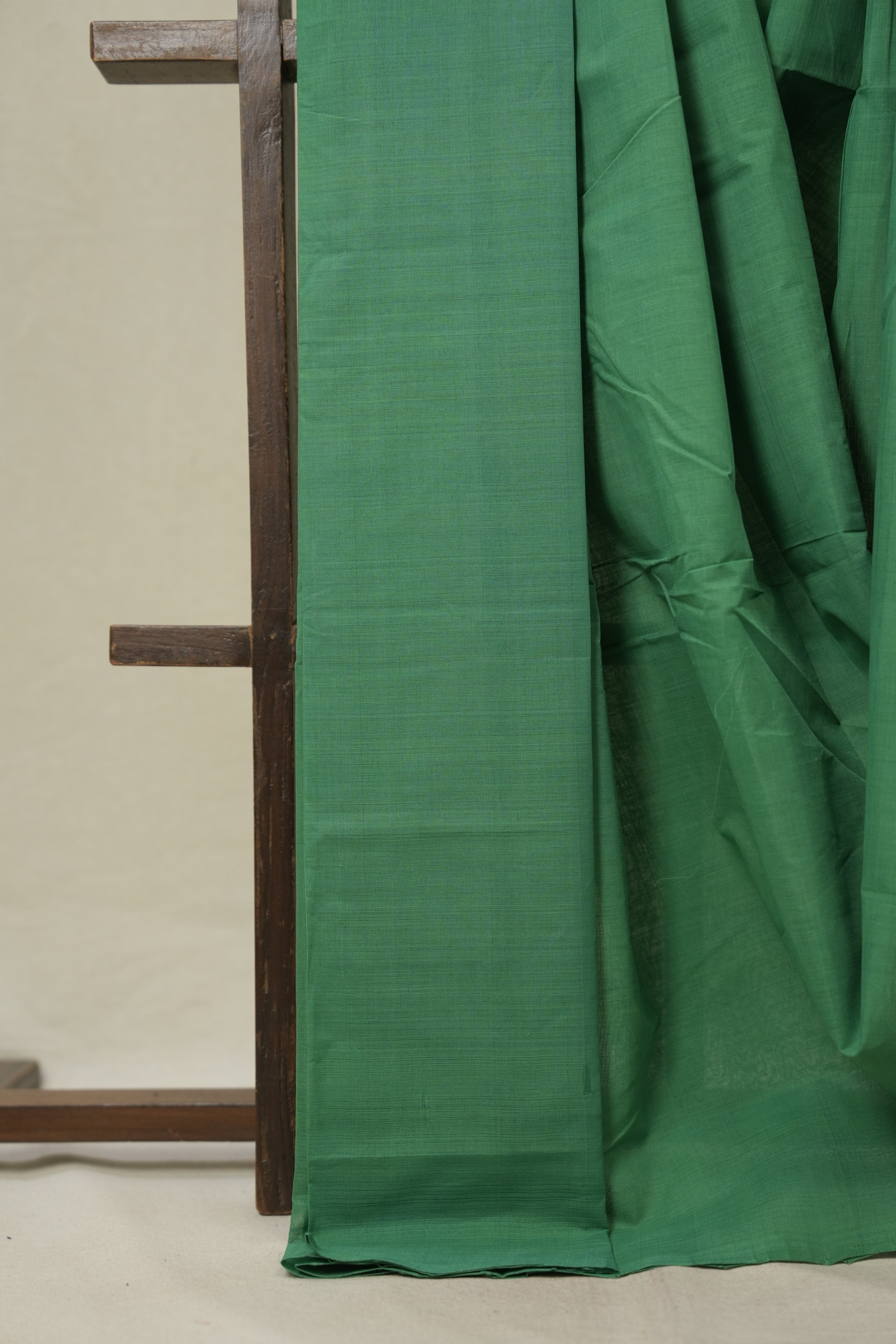 Dark Green Plain Cotton Mangalgiri Saree - SRDGPCMS91