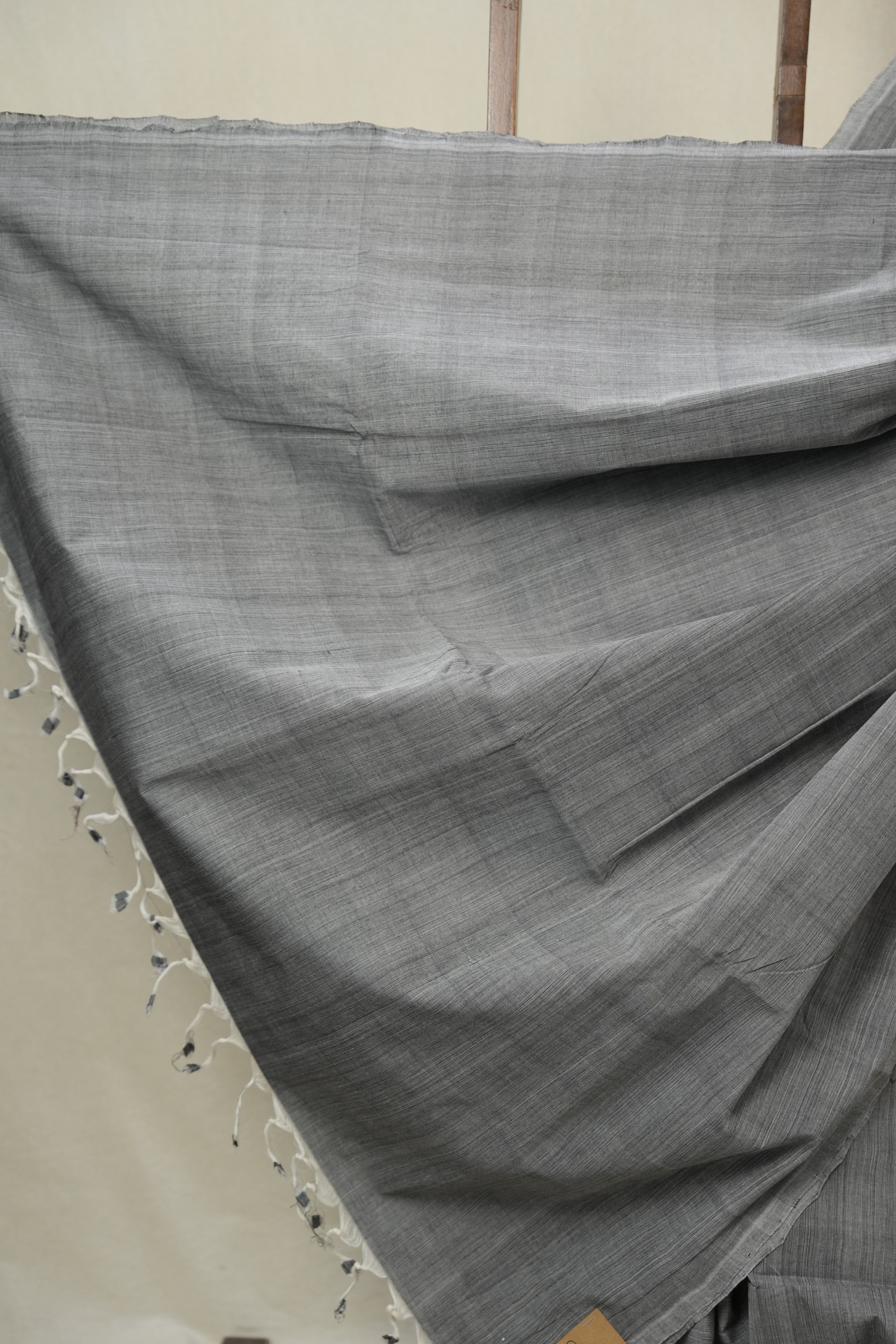 Grey Plain Cotton Mangalgiri Saree - SRGPCMS94