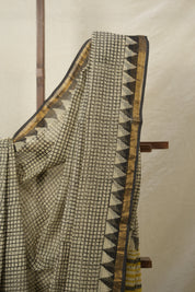 Black Checks HBP Kota Doria Saree - SRBCKDS229