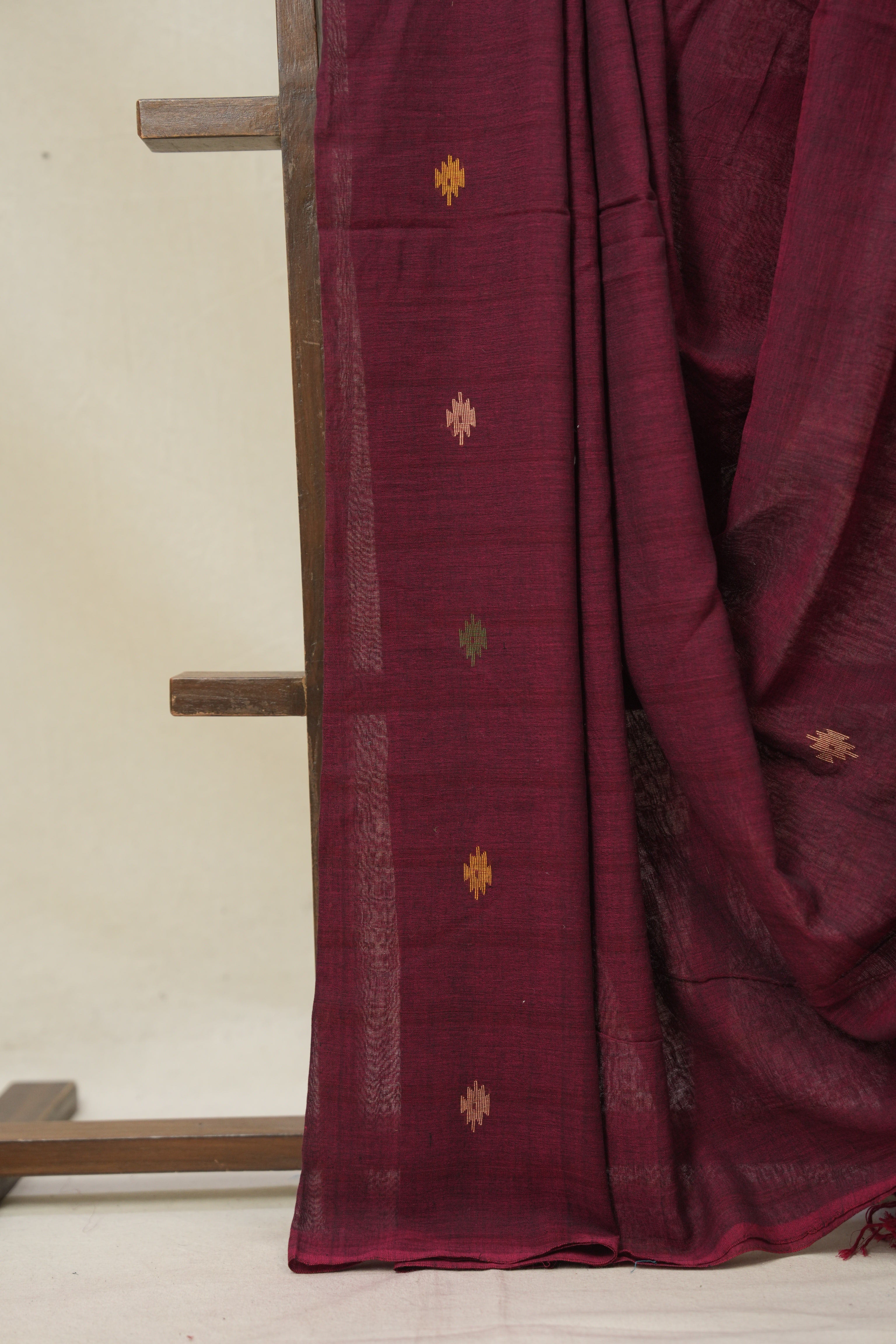 Maroon Mul Bengal Cotton Jamdani Saree - SRPCJS225