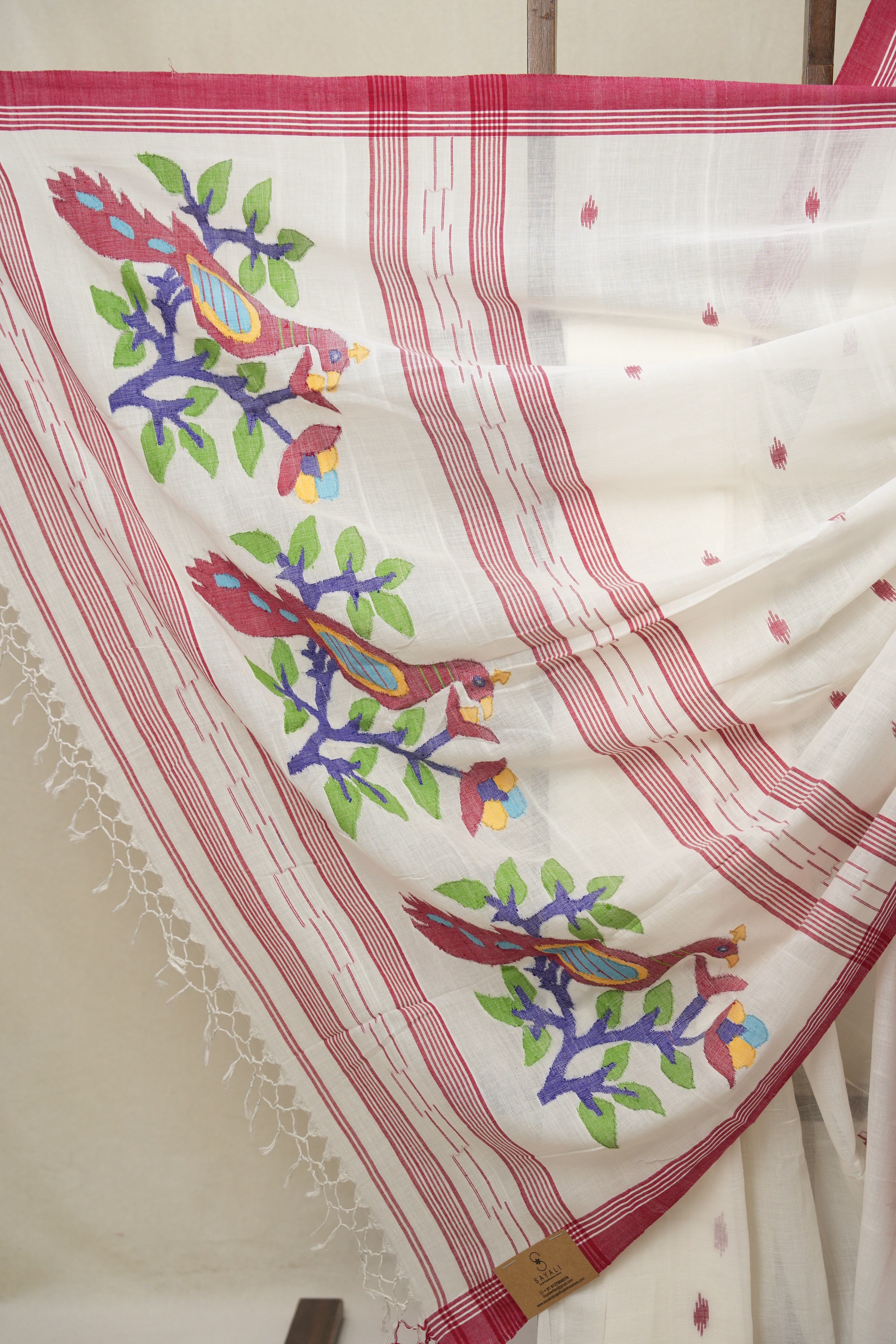 White Mul Bengal Cotton Jamdani Saree - SRWBCJS219