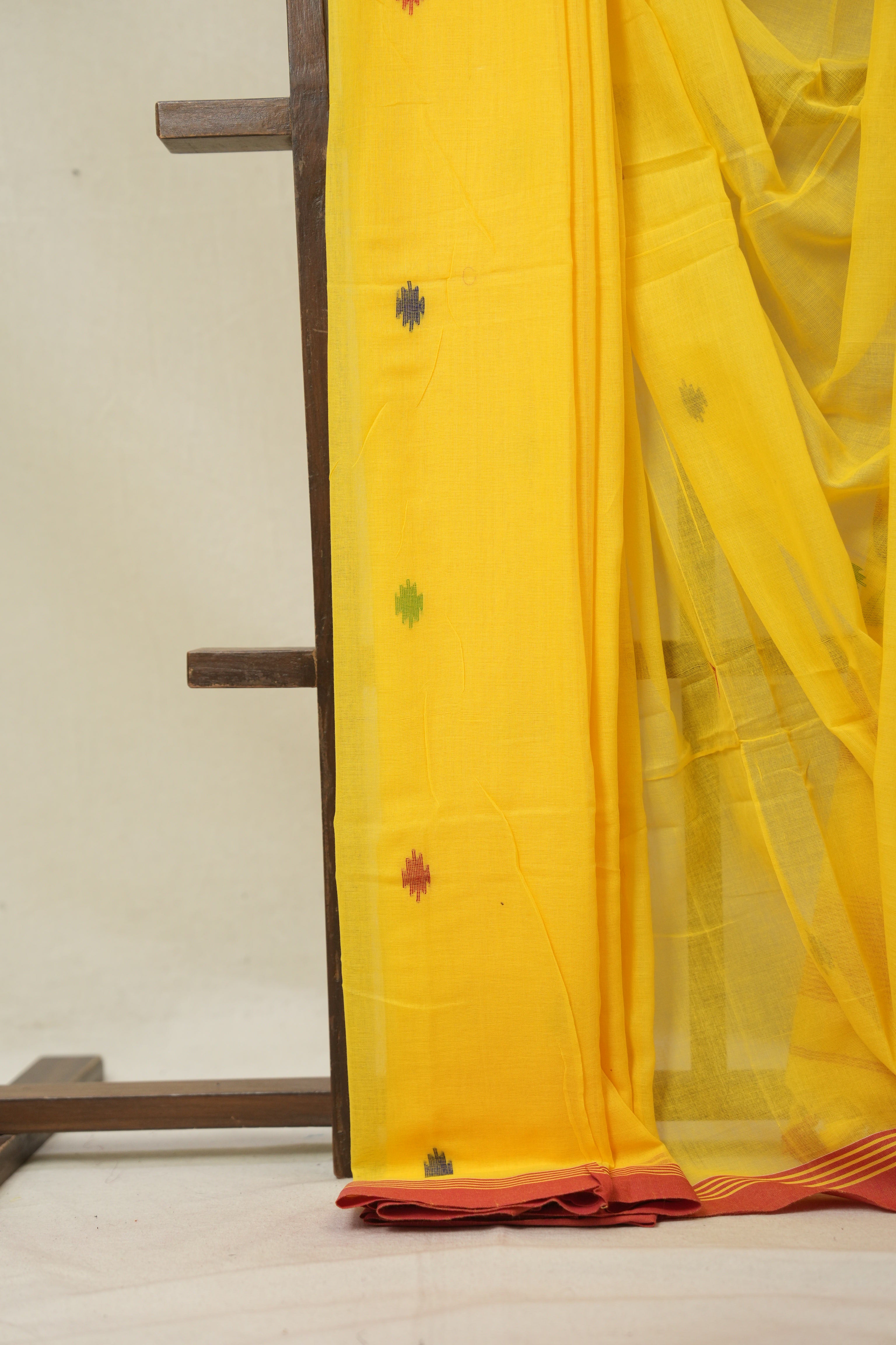 Yellow Mul Bengal Cotton Jamdani Saree - SRYBCJS217