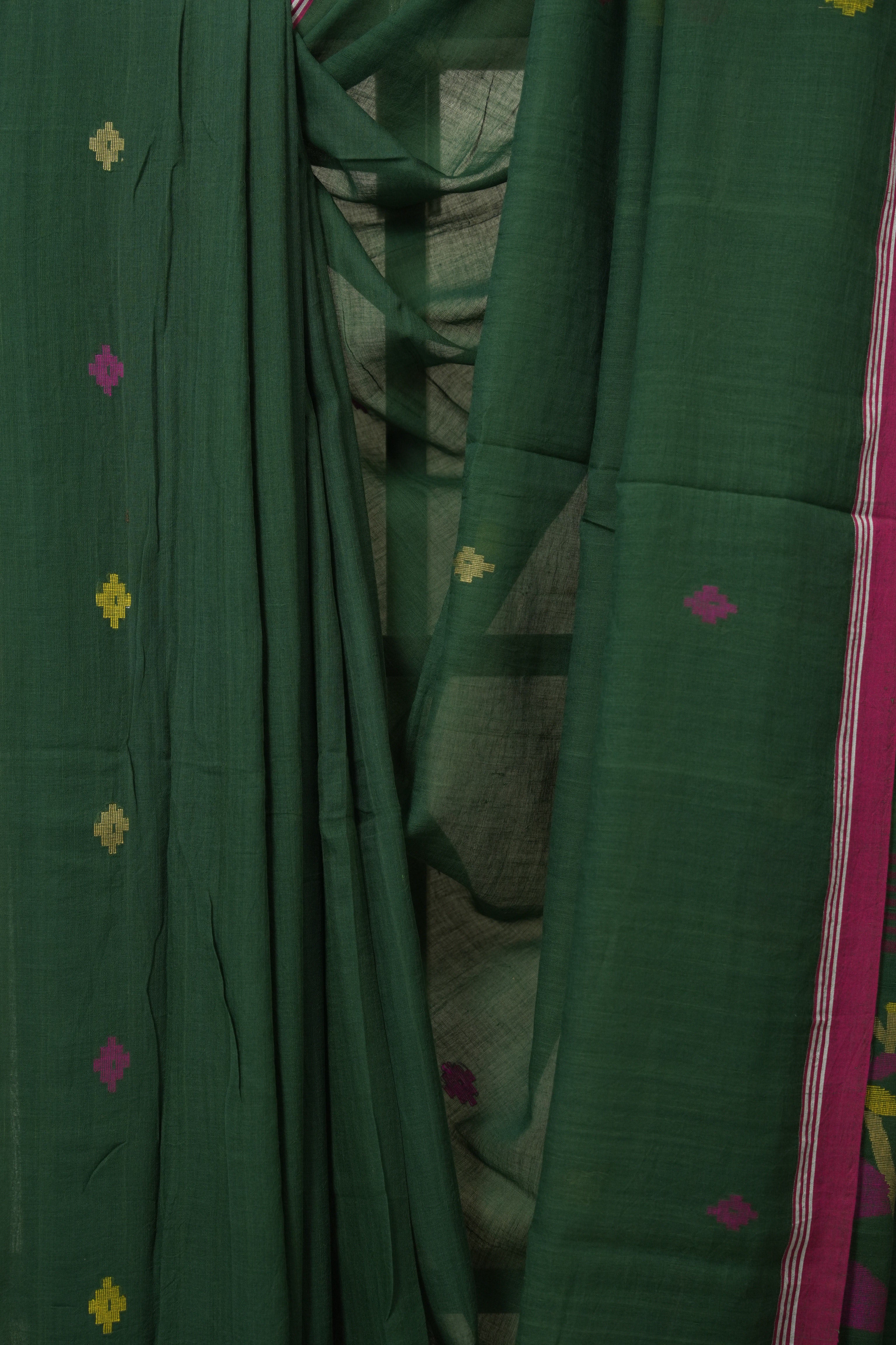 Green Mul Bengal Cotton Jamdani Saree - SRGCJS223