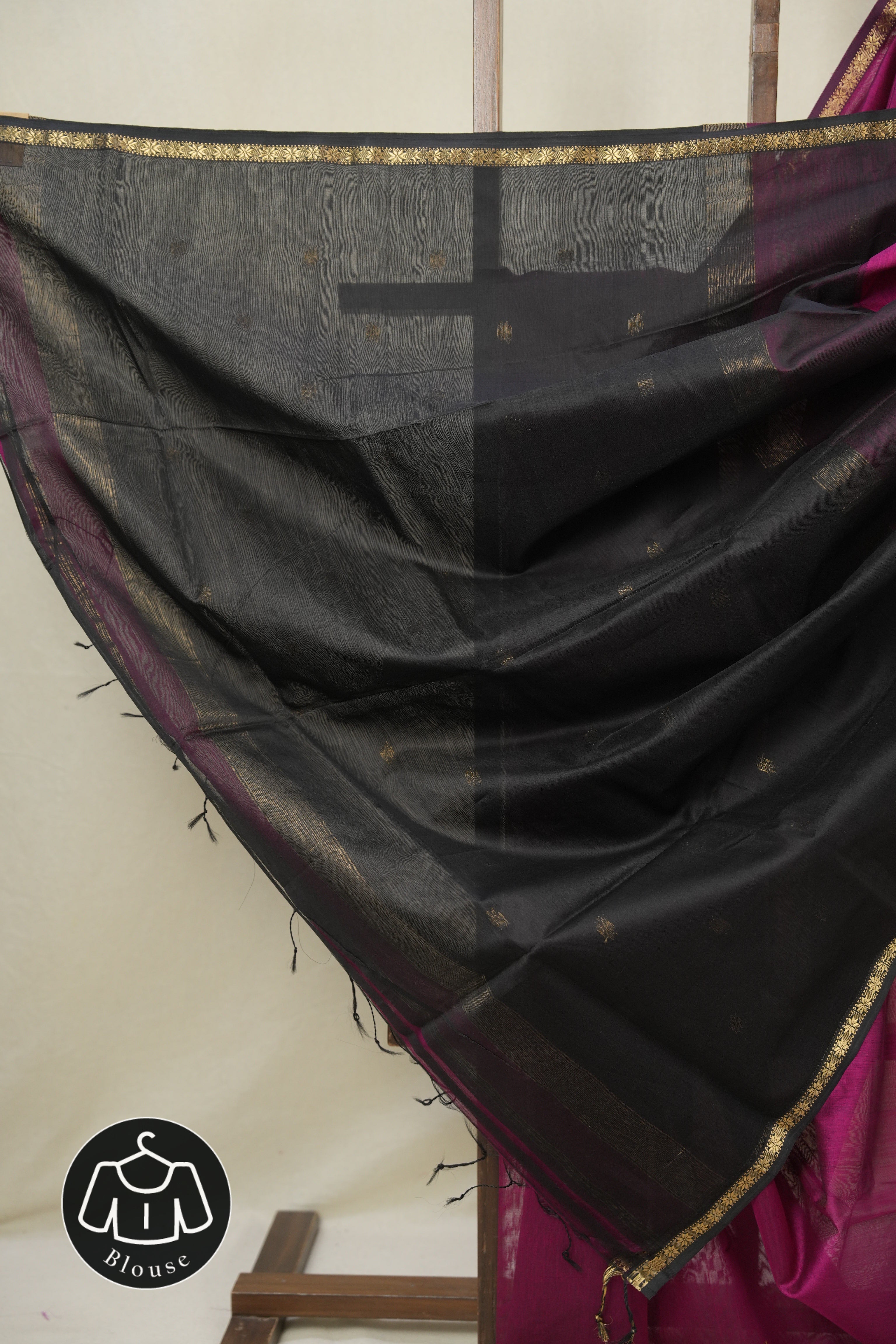 Magenta Maheshwari Saree - SRMMS1123