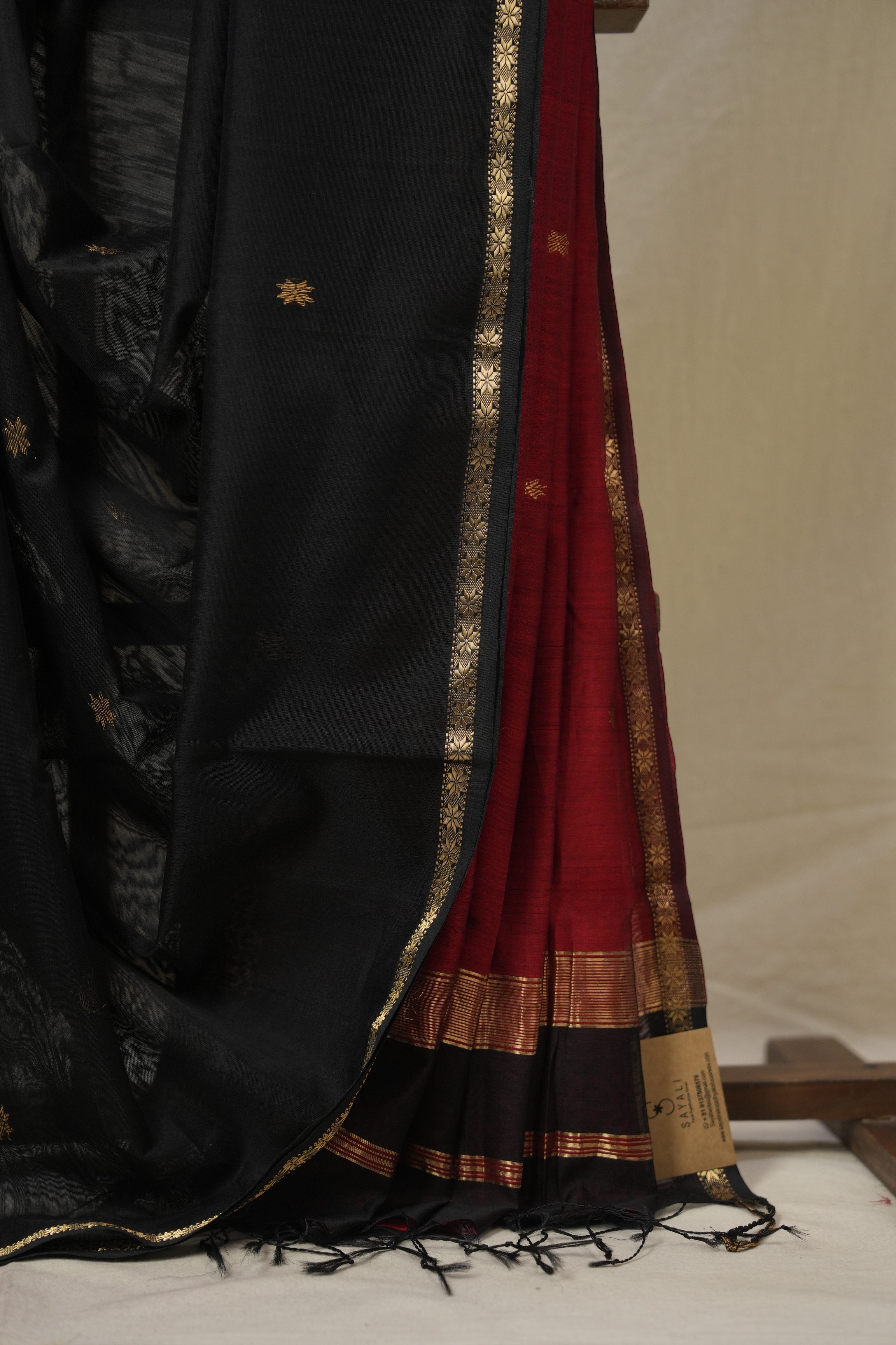 Black Maheshwari Saree - SRMMS1119