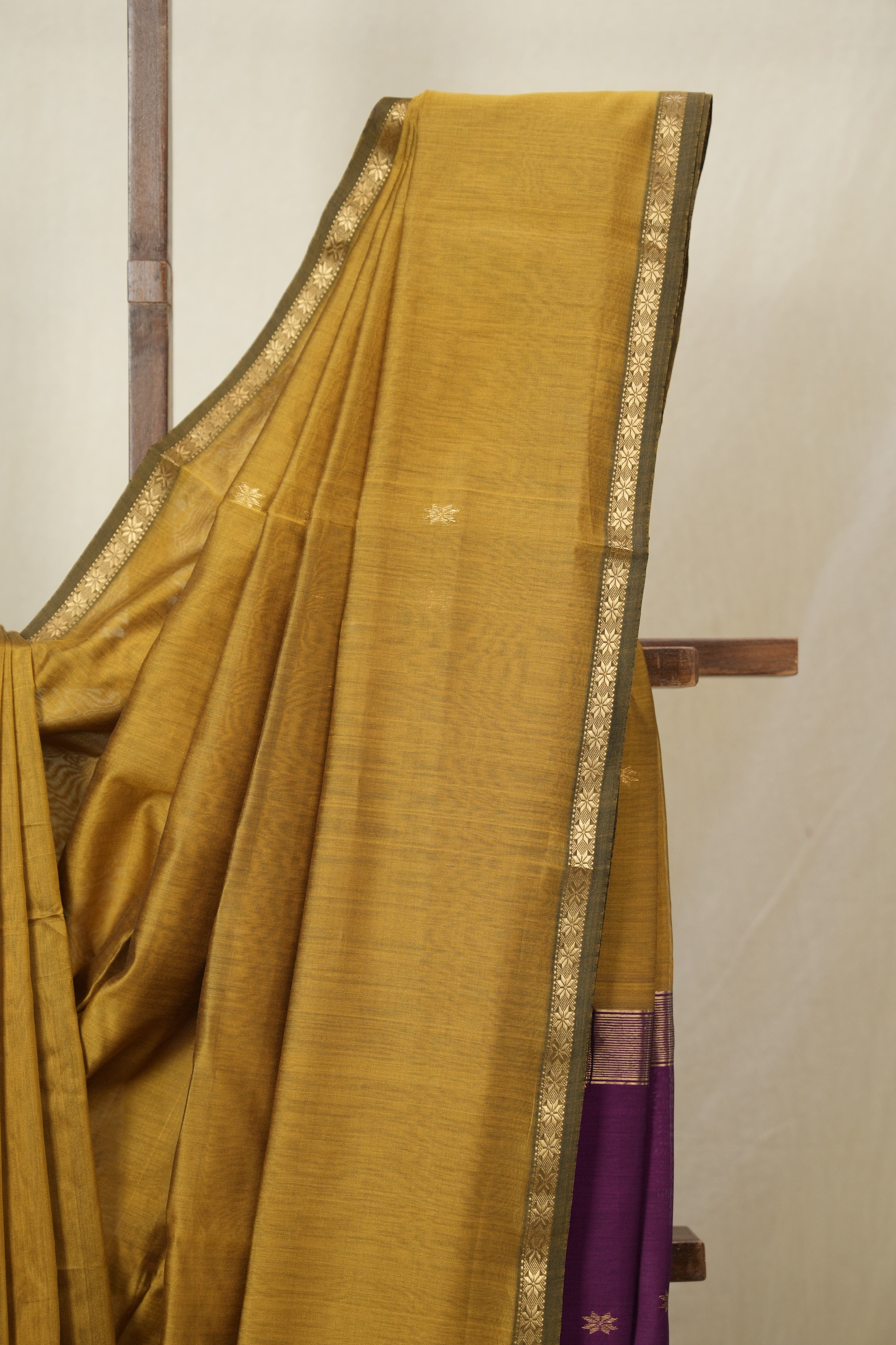 Mustard Maheshwari Saree - SRMMS1120