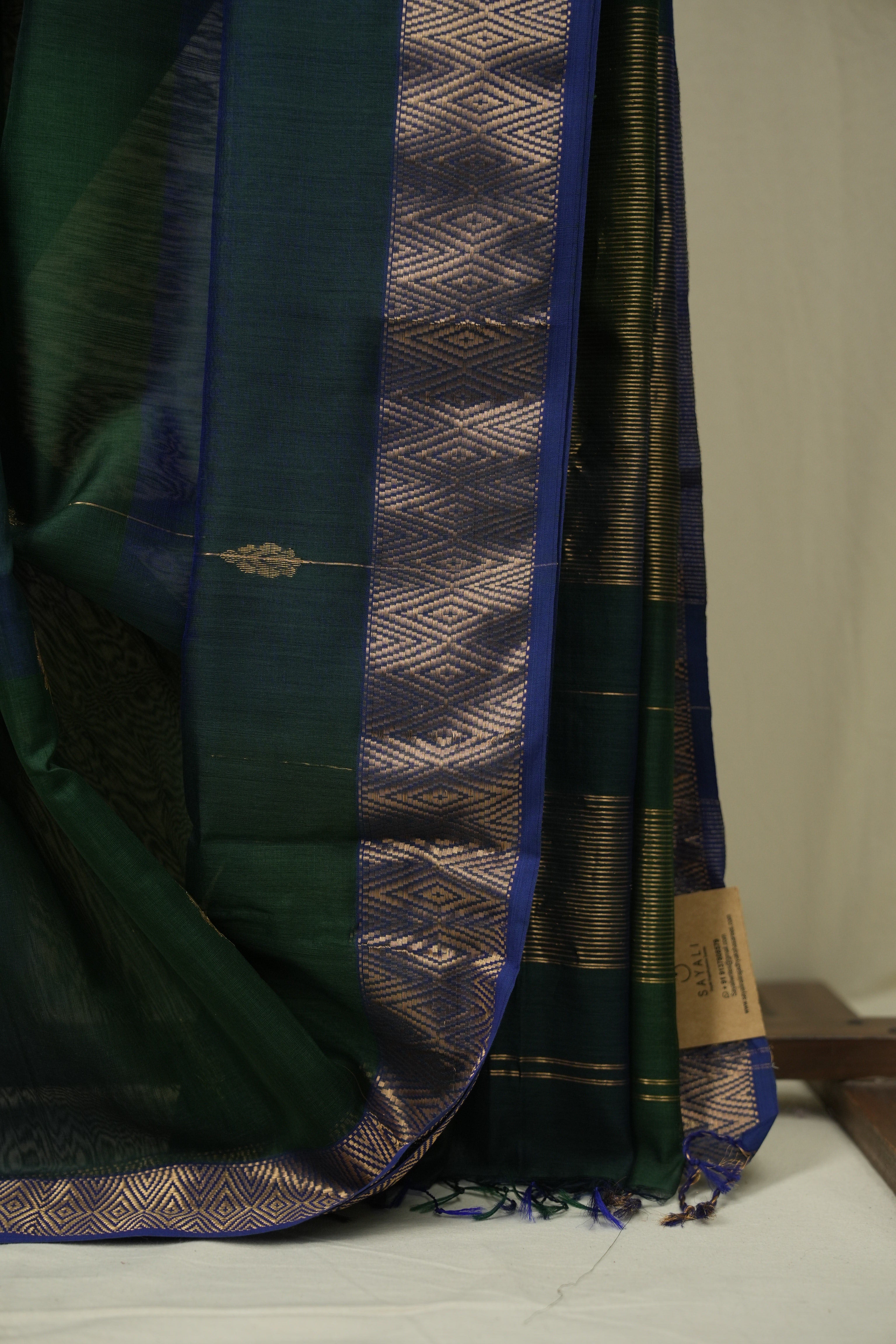 Two Tone Green Maheshwari Saree - SRTTGMS1288