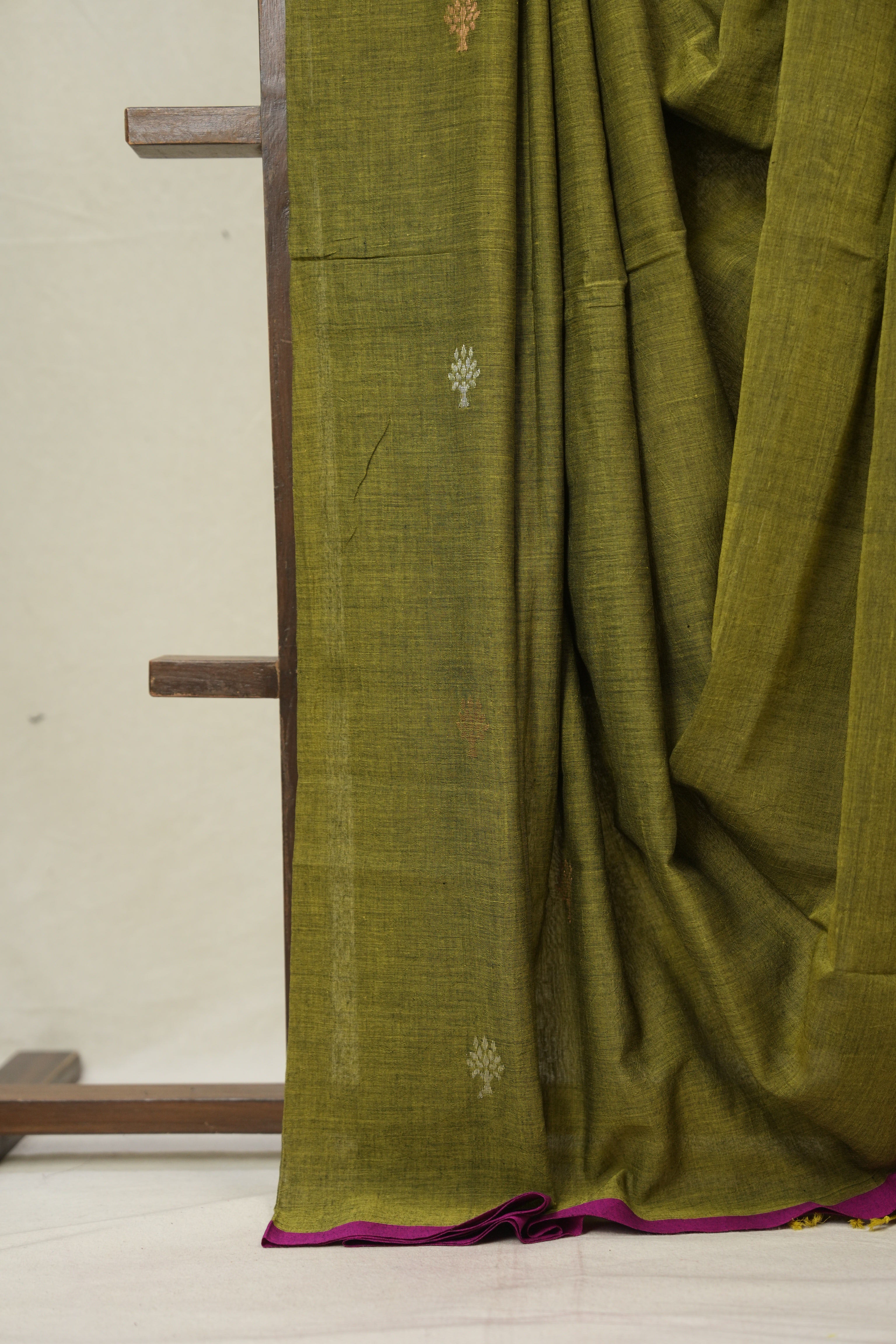 Green Bengal Mul Cotton Saree - SRSGBMCS065