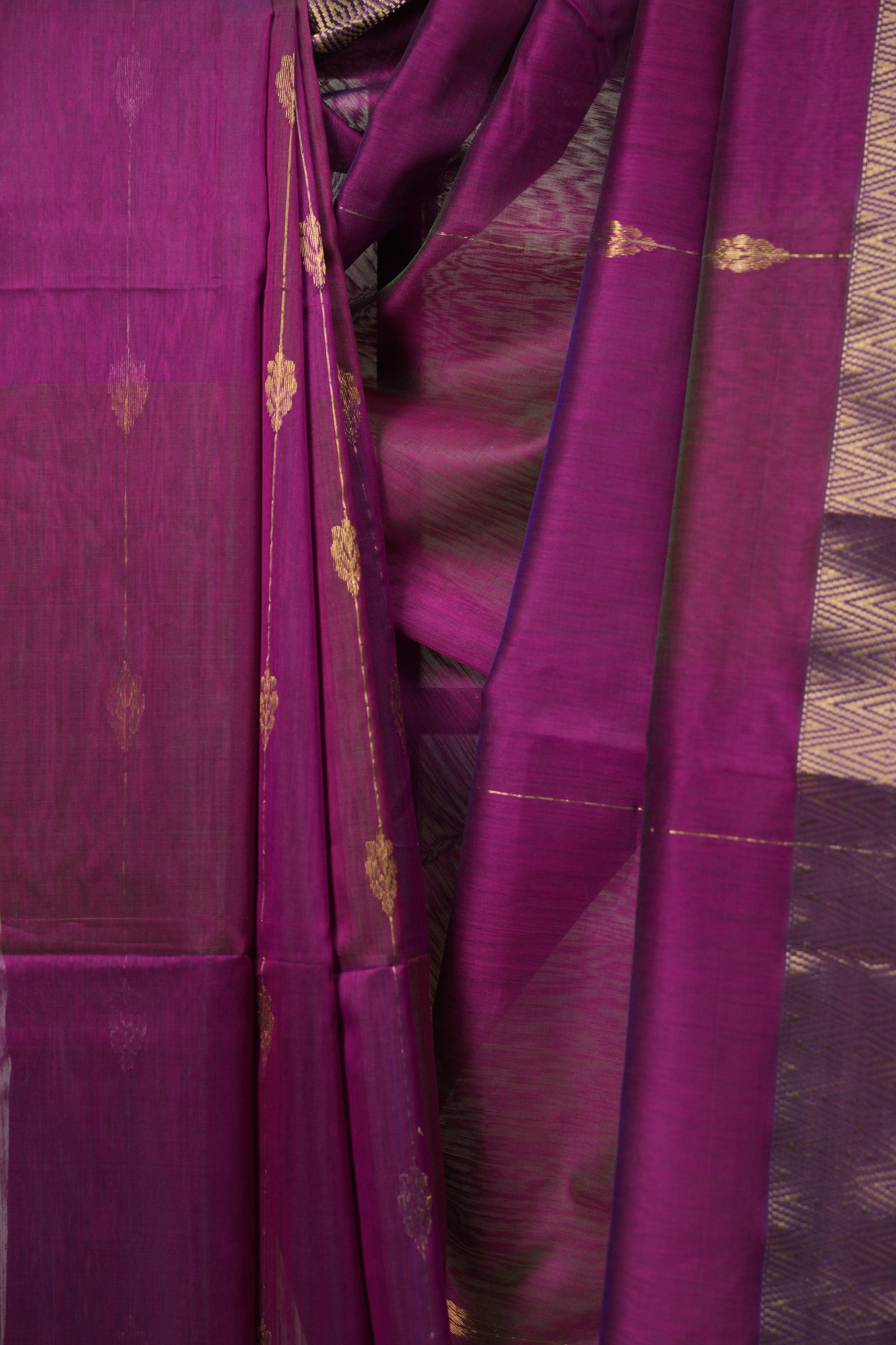 Magenta Maheshwari Saree - SRMMS1289