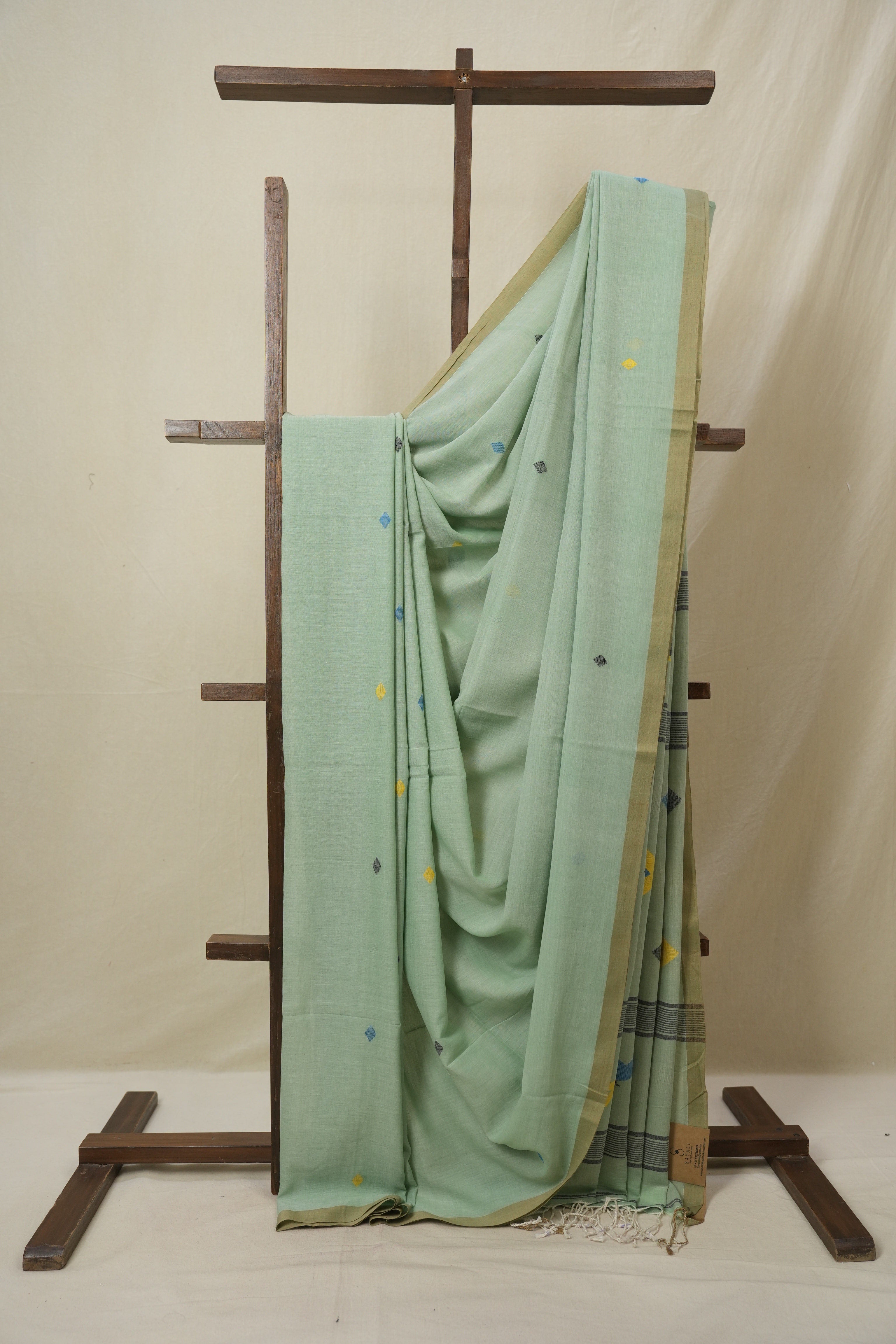 Pastel Green Mul Bengal Cotton Jamdani Saree - SRPGCJS241