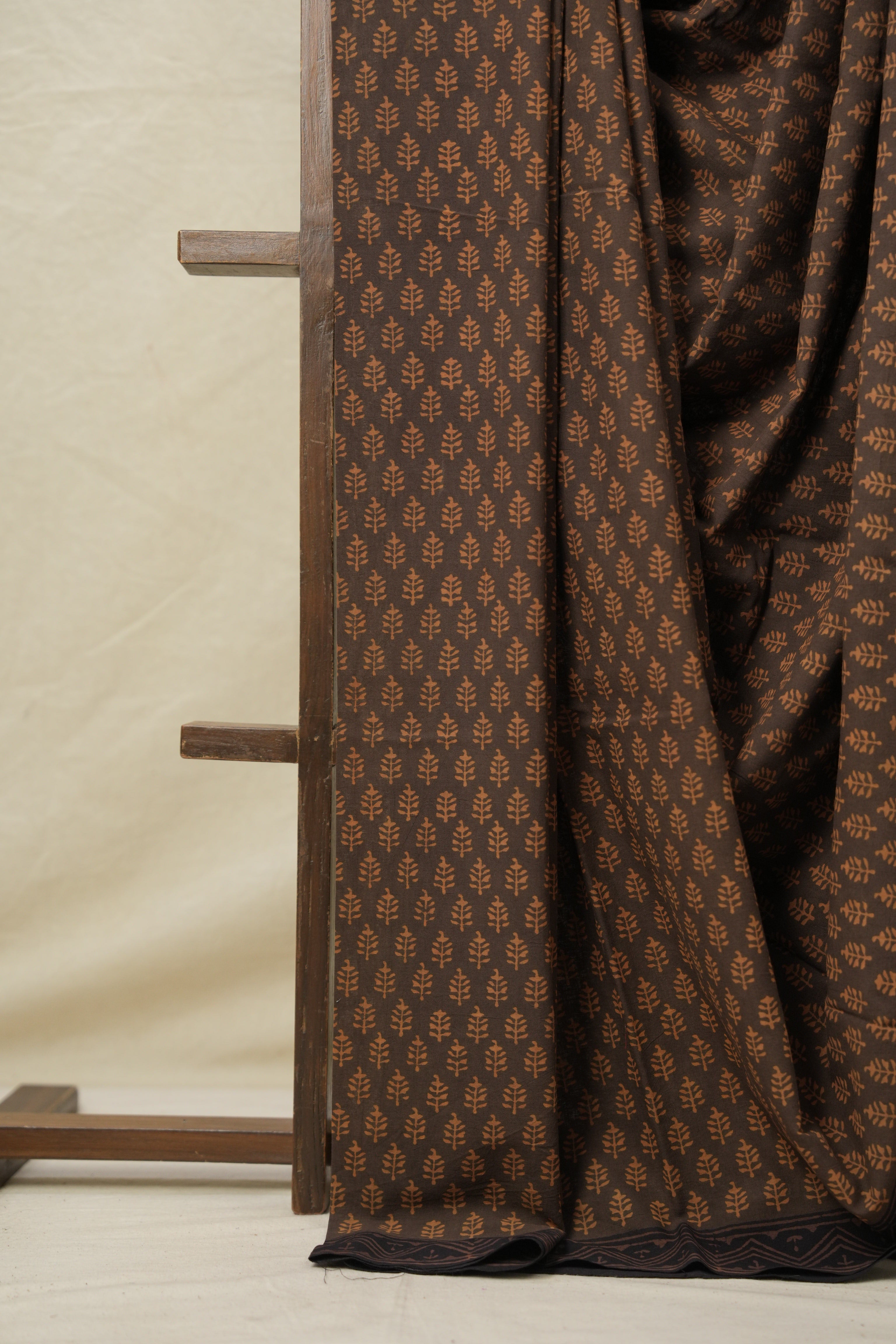 Brown HBP Cotton Saree - SRBCS3119