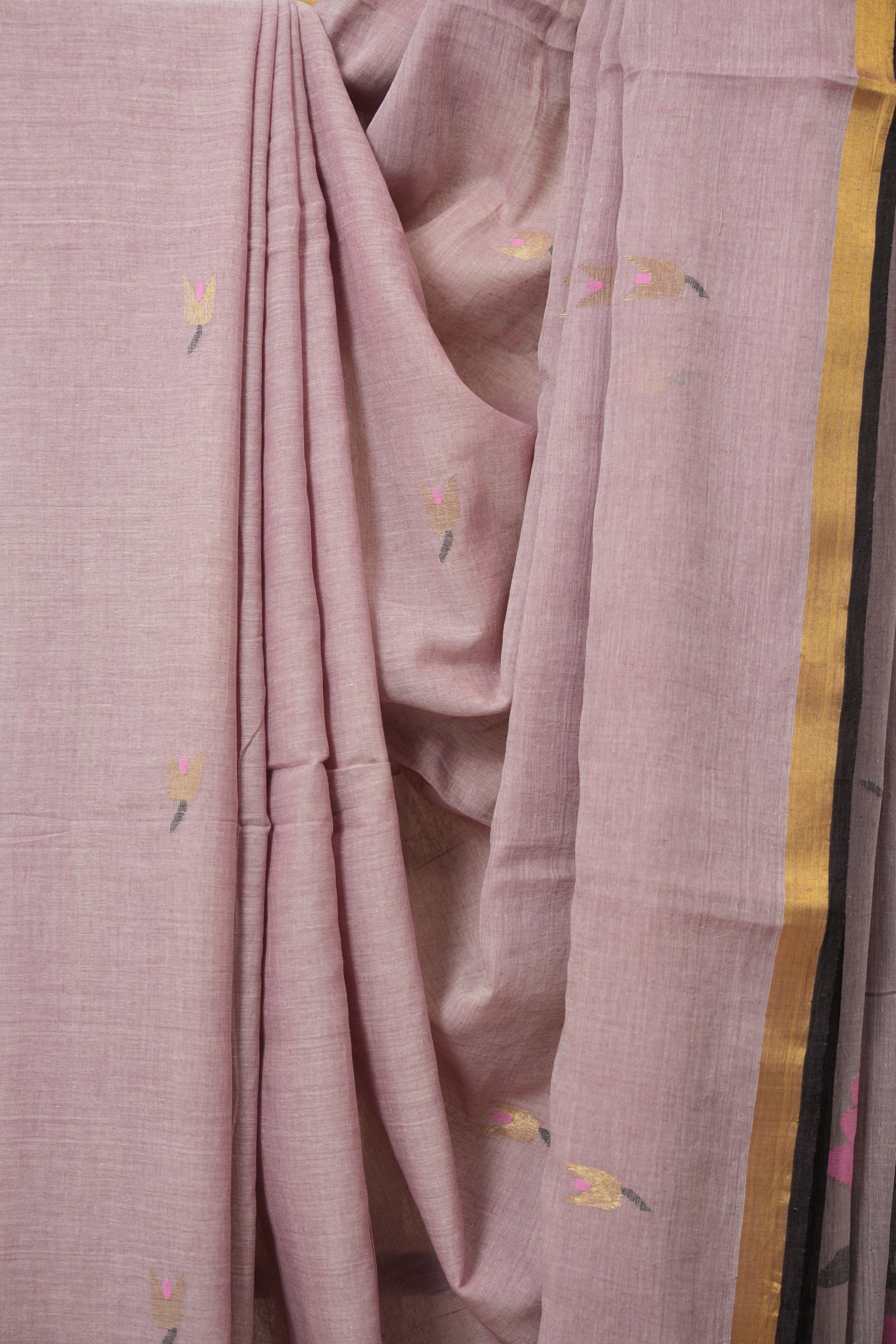 Light Pink Mul Bengal Cotton Jamdani Saree - SRLPBCJS237