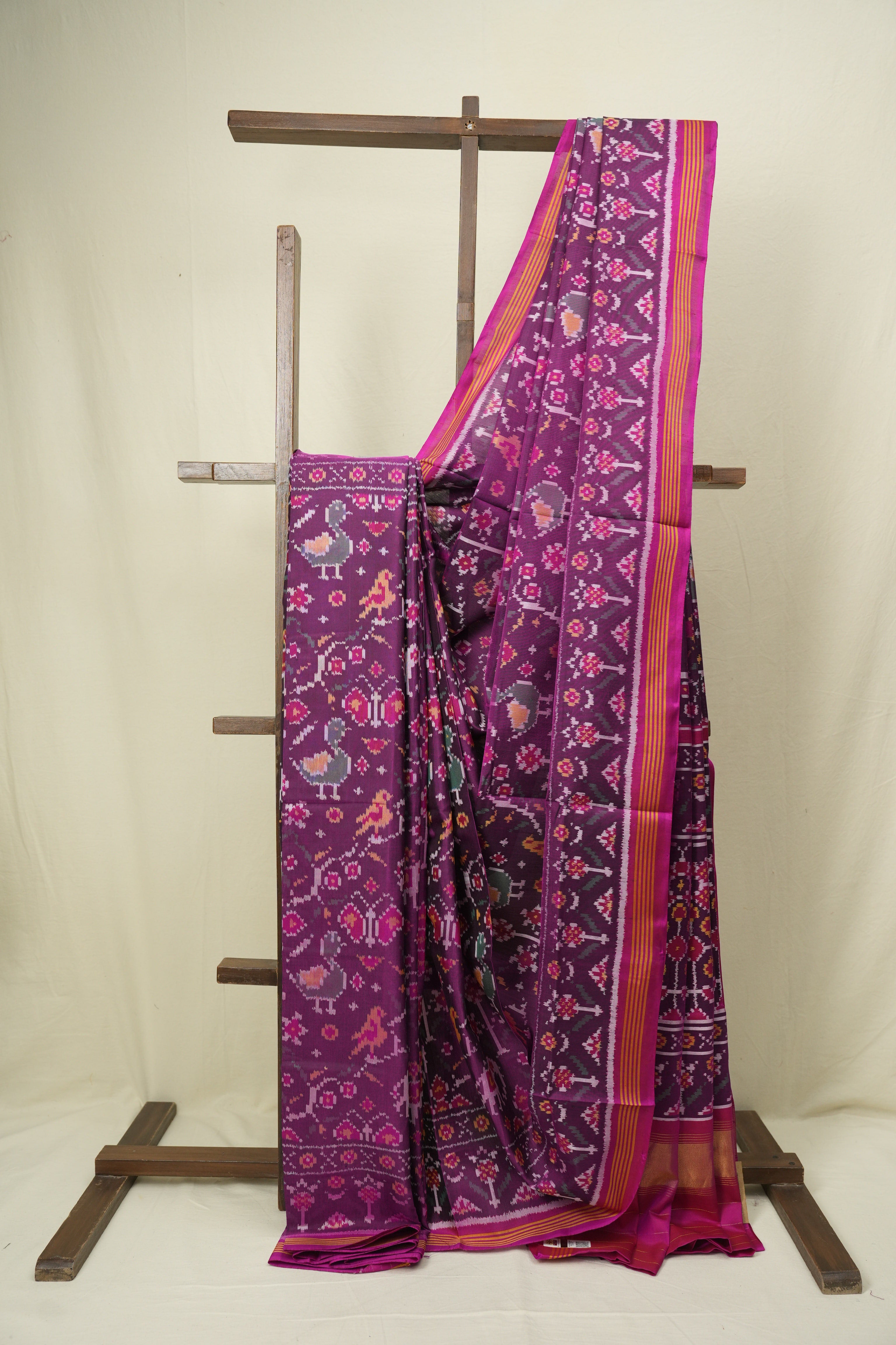 Magenta Rajkot Patola Silk Saree - SRMRPSS659