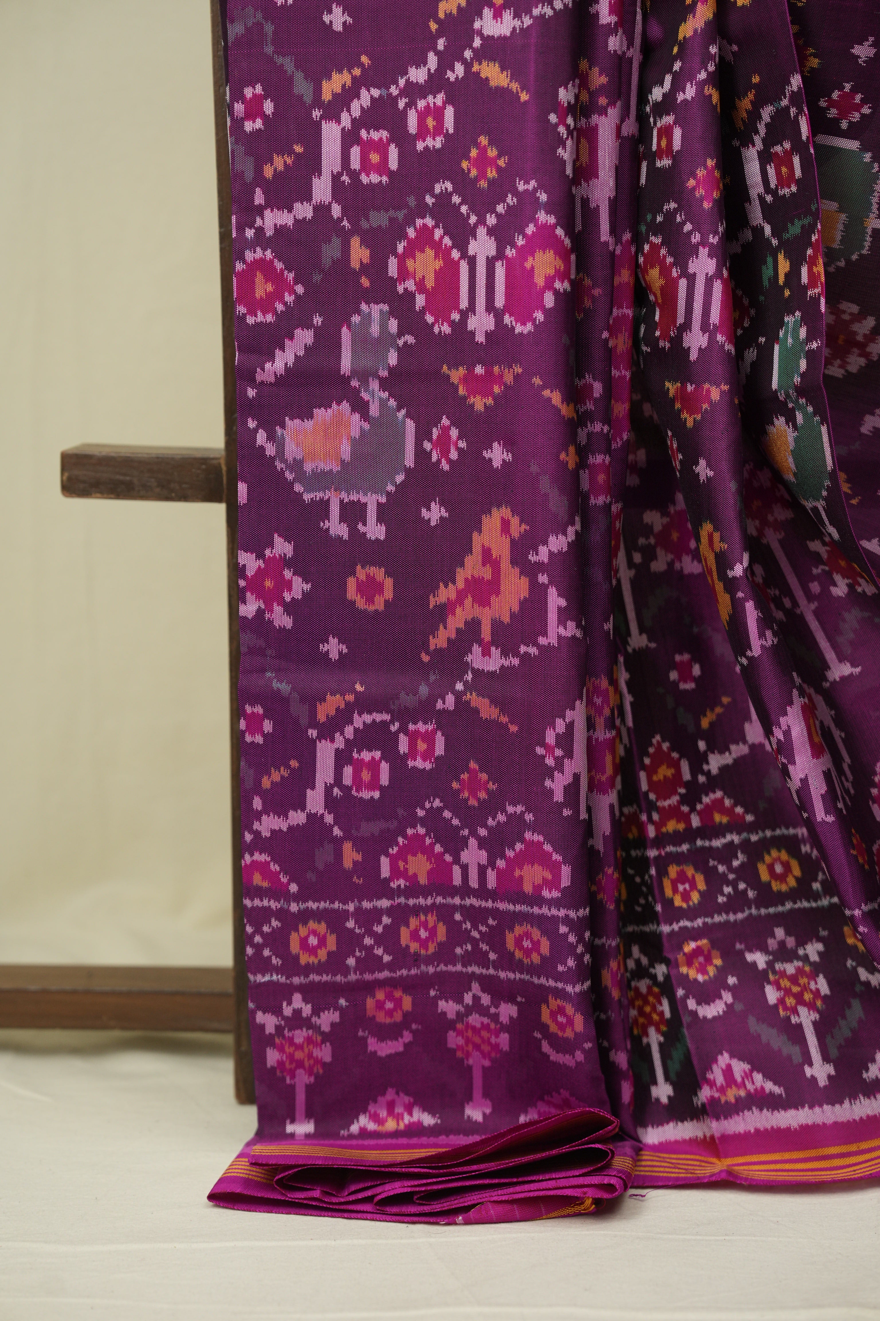 Magenta Rajkot Patola Silk Saree - SRMRPSS659