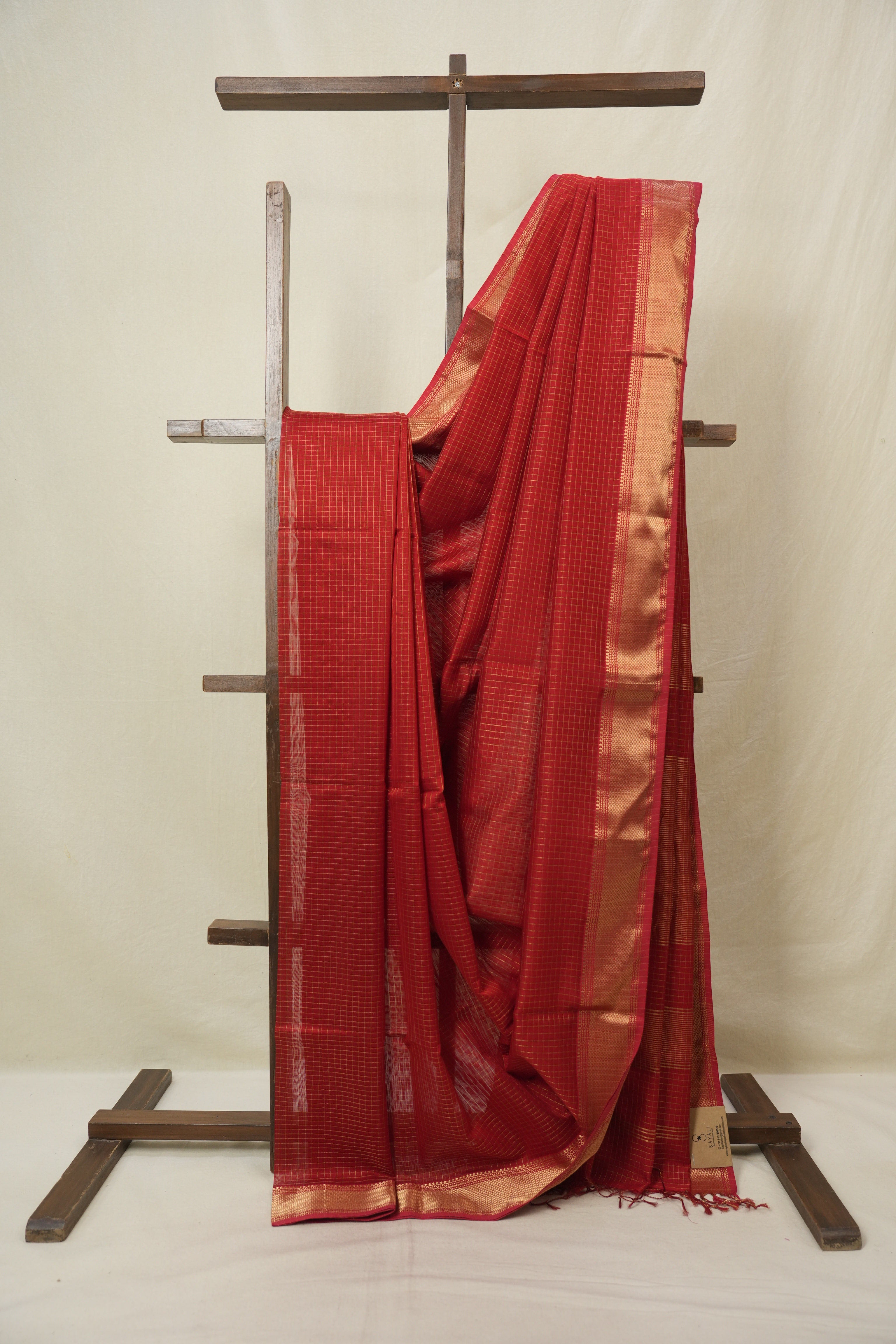 Red Maheshwari Saree - SRRMS1138