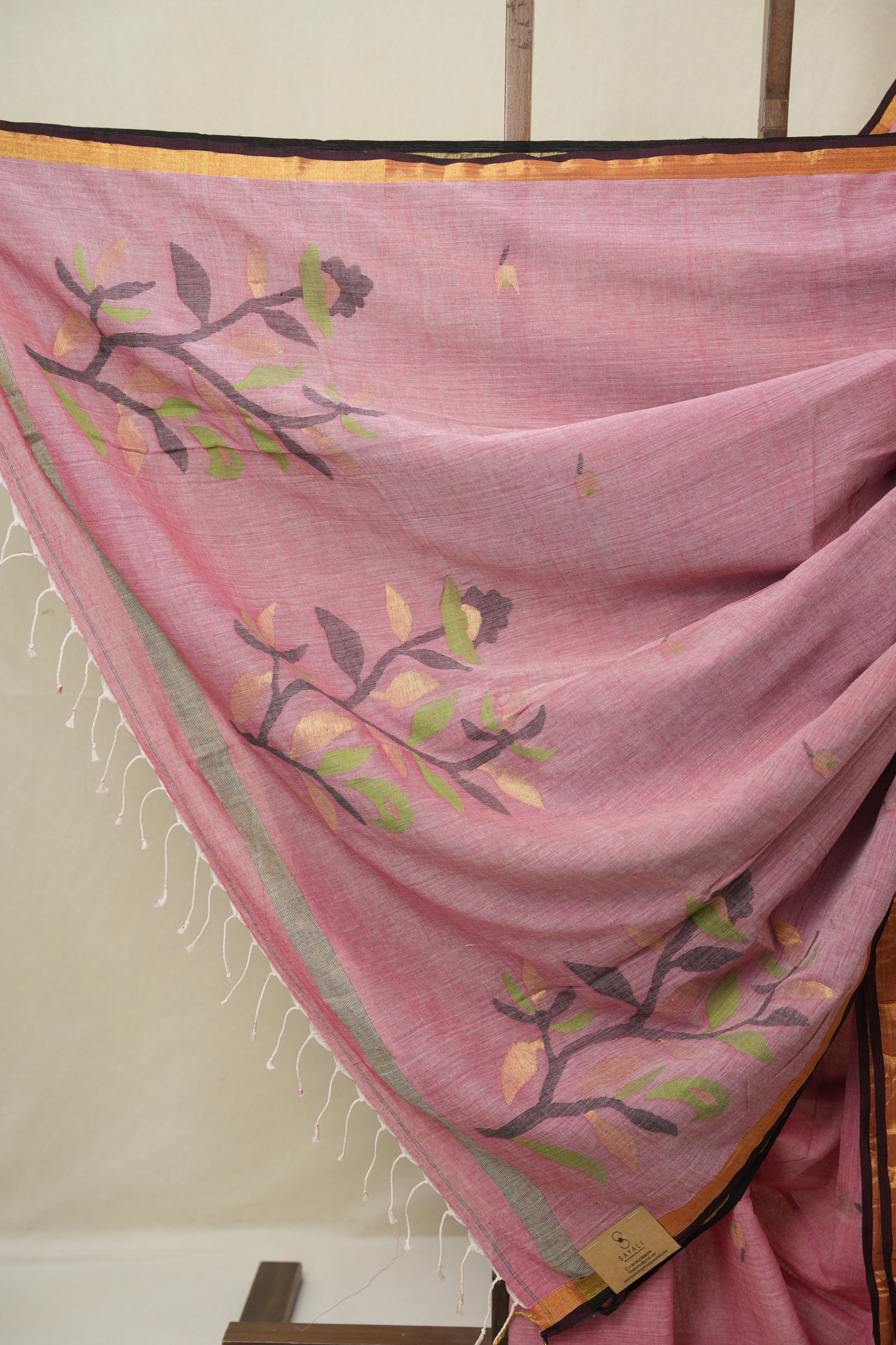 Dusty Pink Mul Bengal Cotton Jamdani Saree - SRDPBCJS236