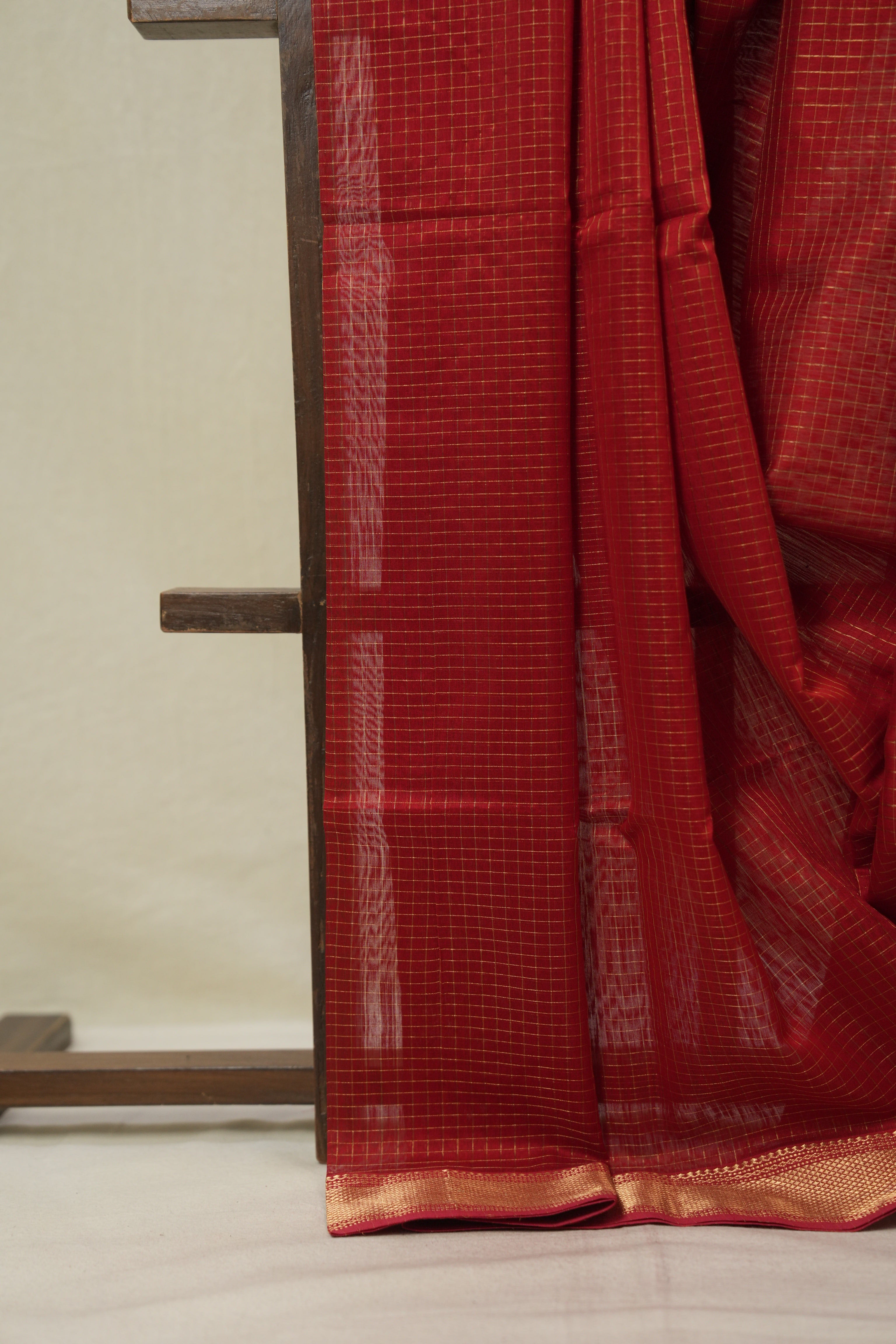 Red Maheshwari Saree - SRRMS1138