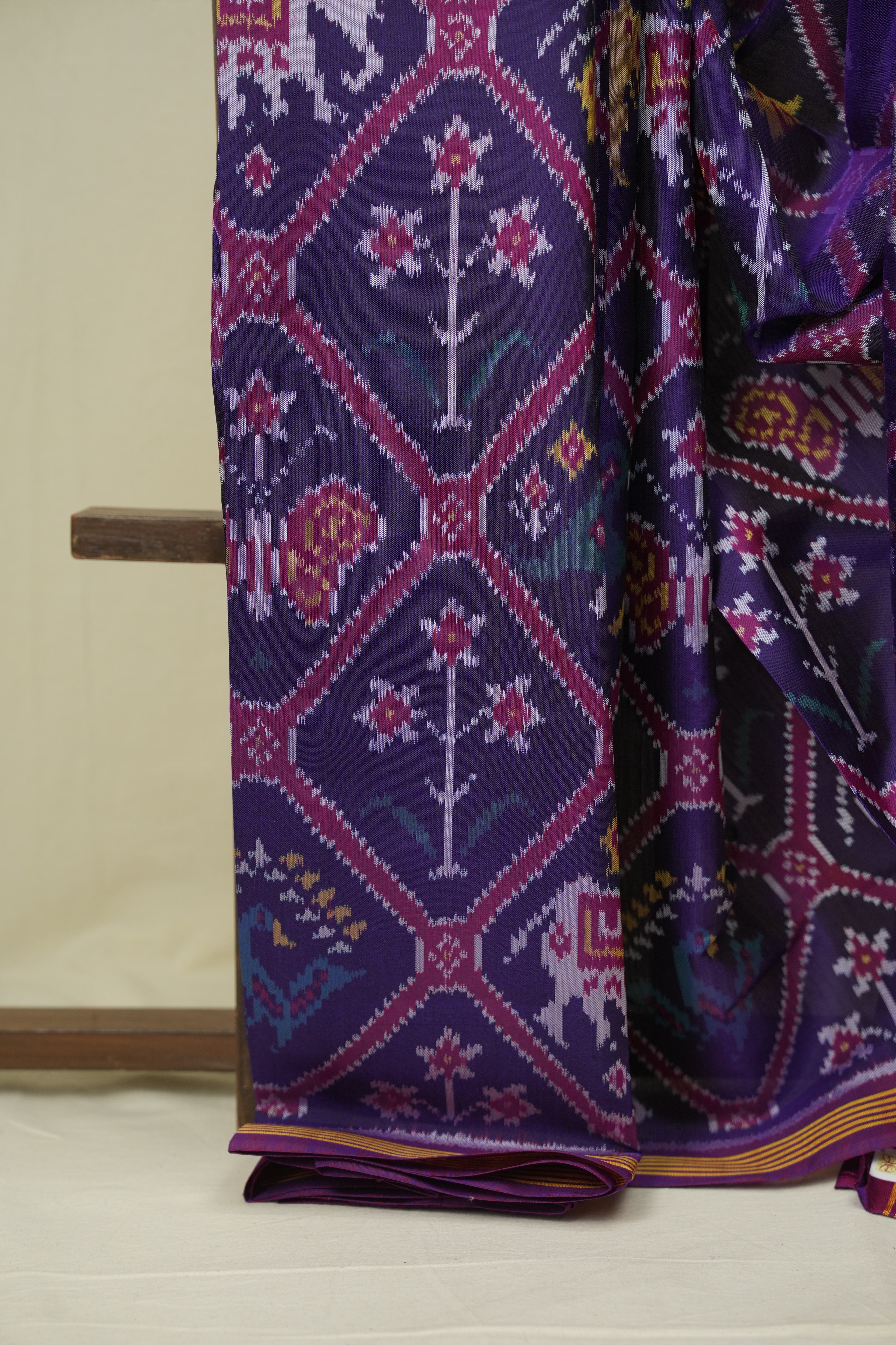 Violet Rajkot Patola Silk Saree - SRVRPSS662