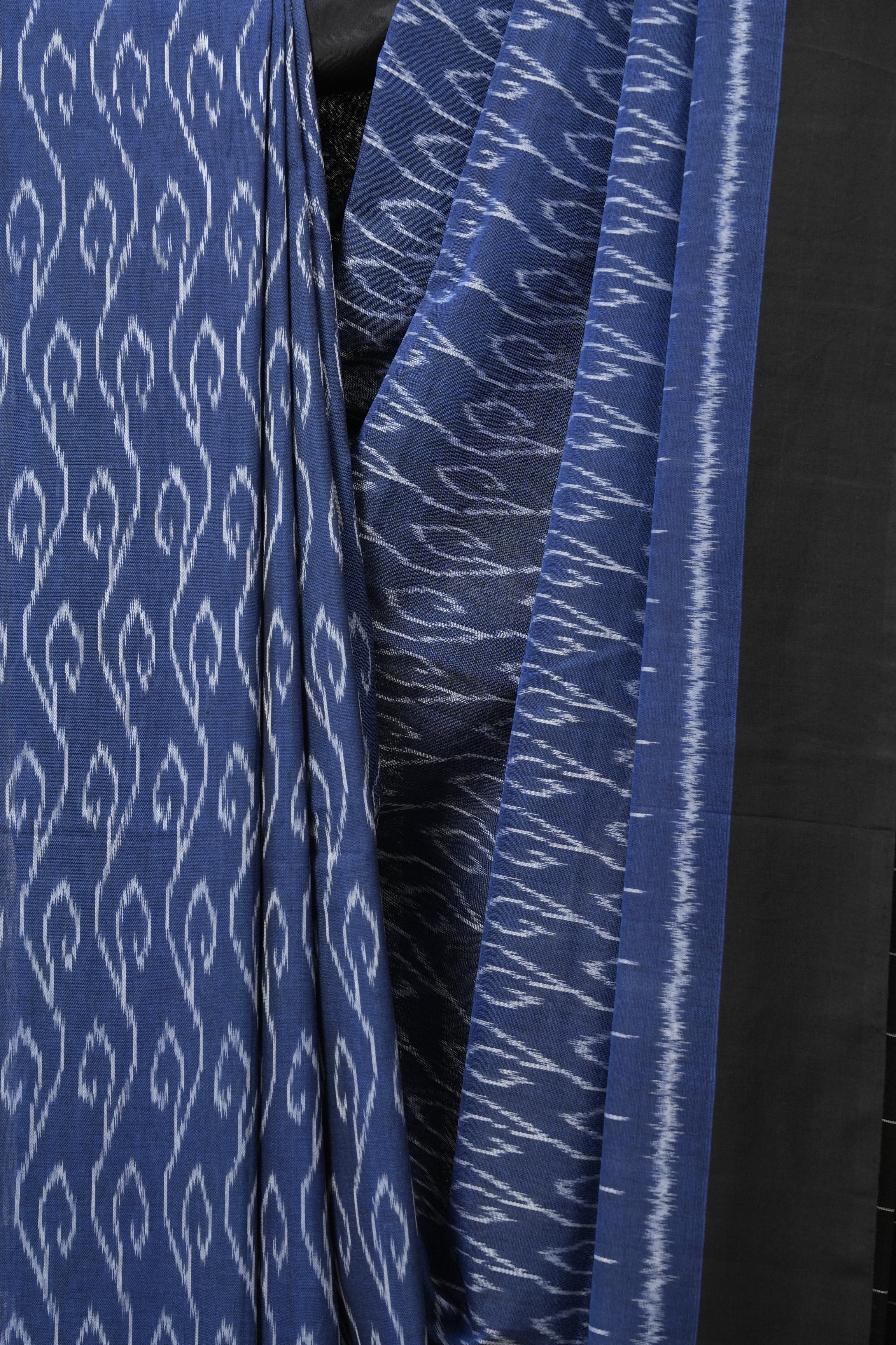 Blue Pochampalli Cotton Ikat Saree - SRBPCIS543