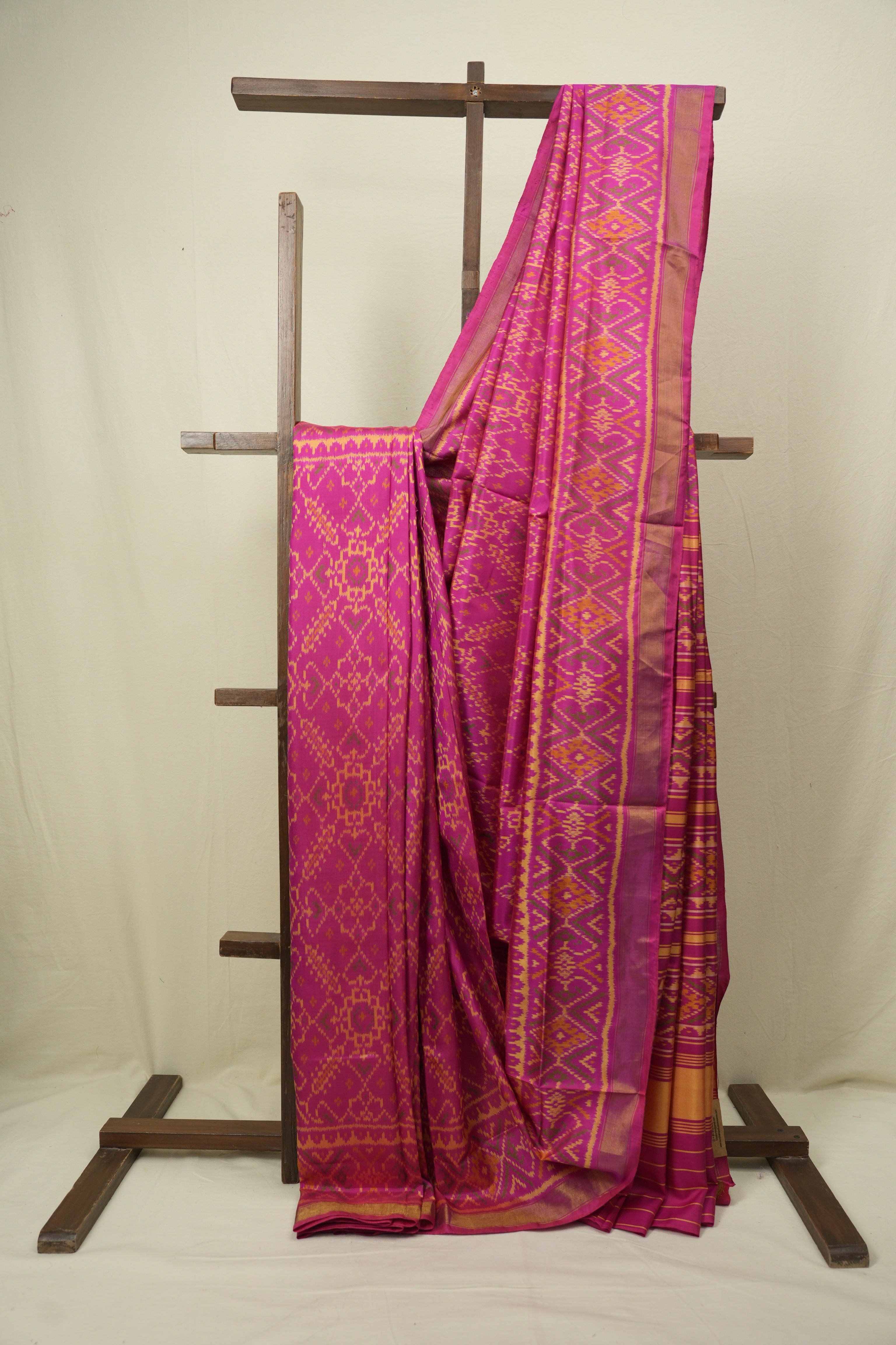 Pink Rajkot Patola Silk Saree - SRPRPSS646